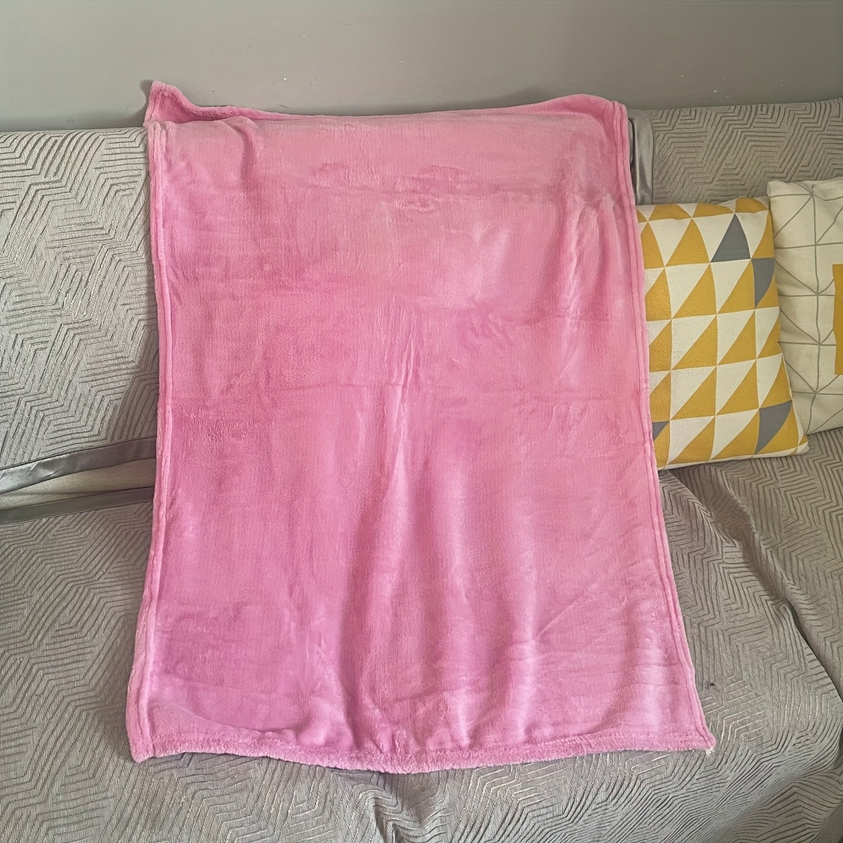 Solid Color Fleece Blanket in the New Blanket Series