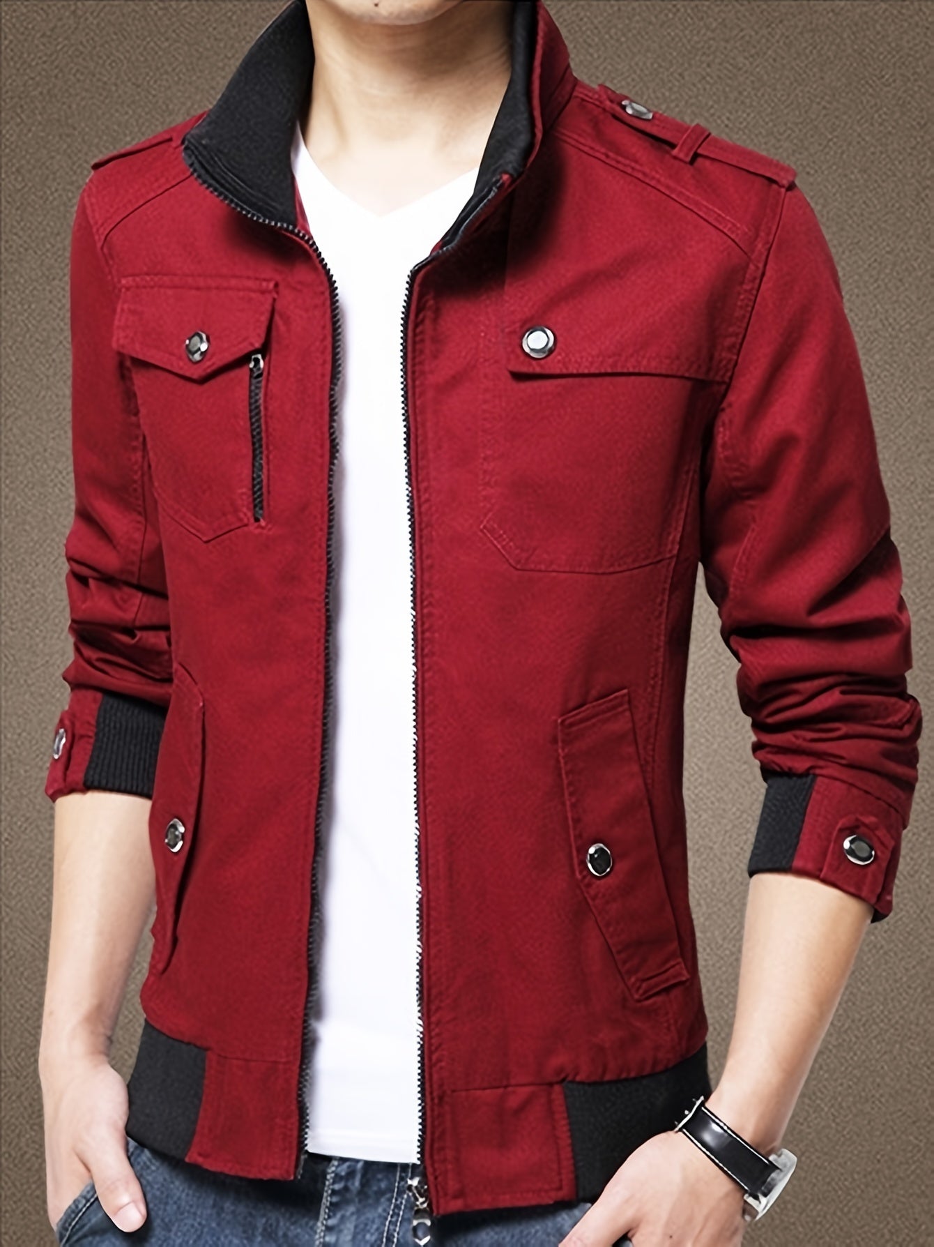 Erkaklar uchun ko'p cho'ntakli bej rangli yukka palto, kuz/qish mavsumi uchun, zamonaviy va amaliy ochiq havoda kiyish uchun.