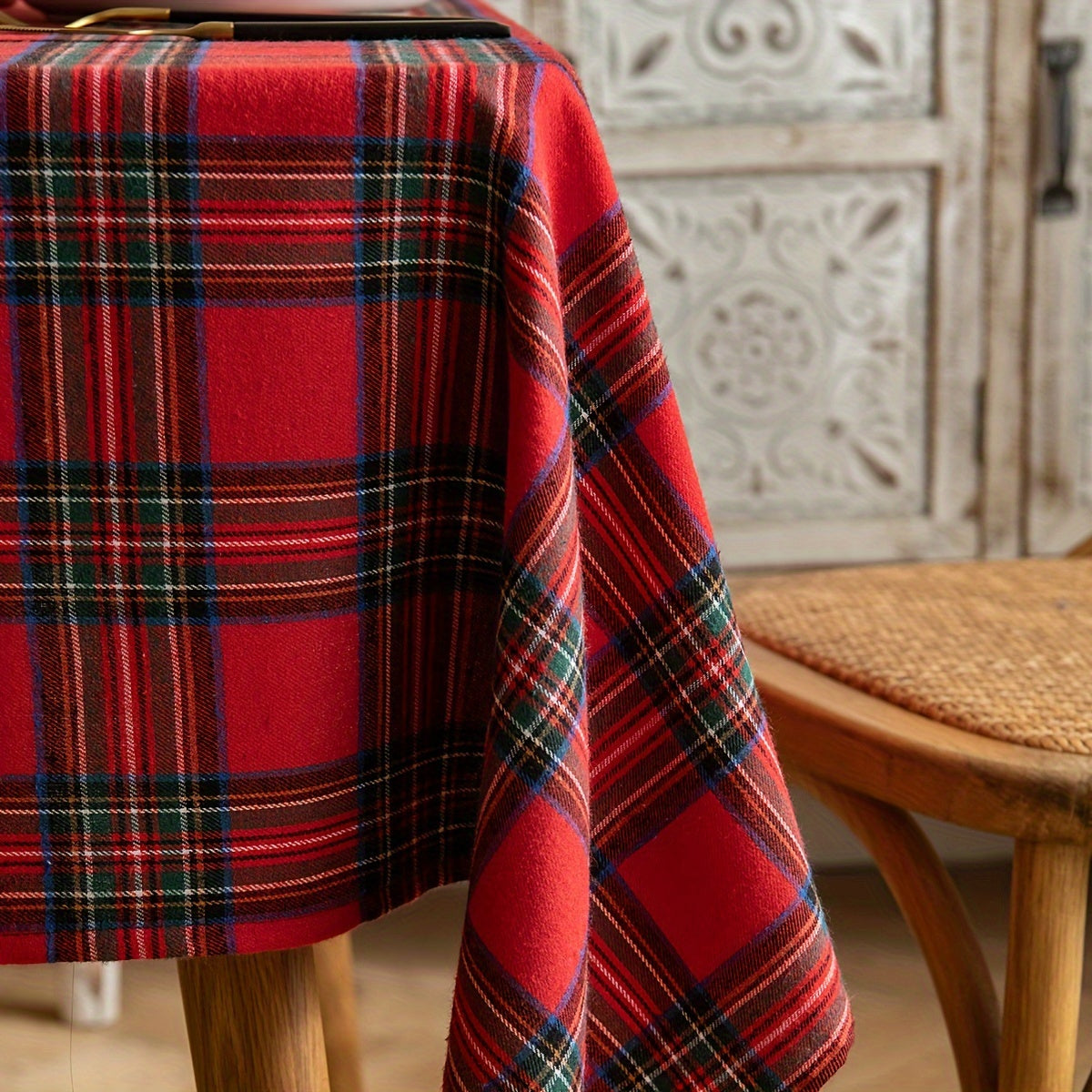 Square Tablecloth Red Green Plaid Christmas Dinner Party Decor Polyester