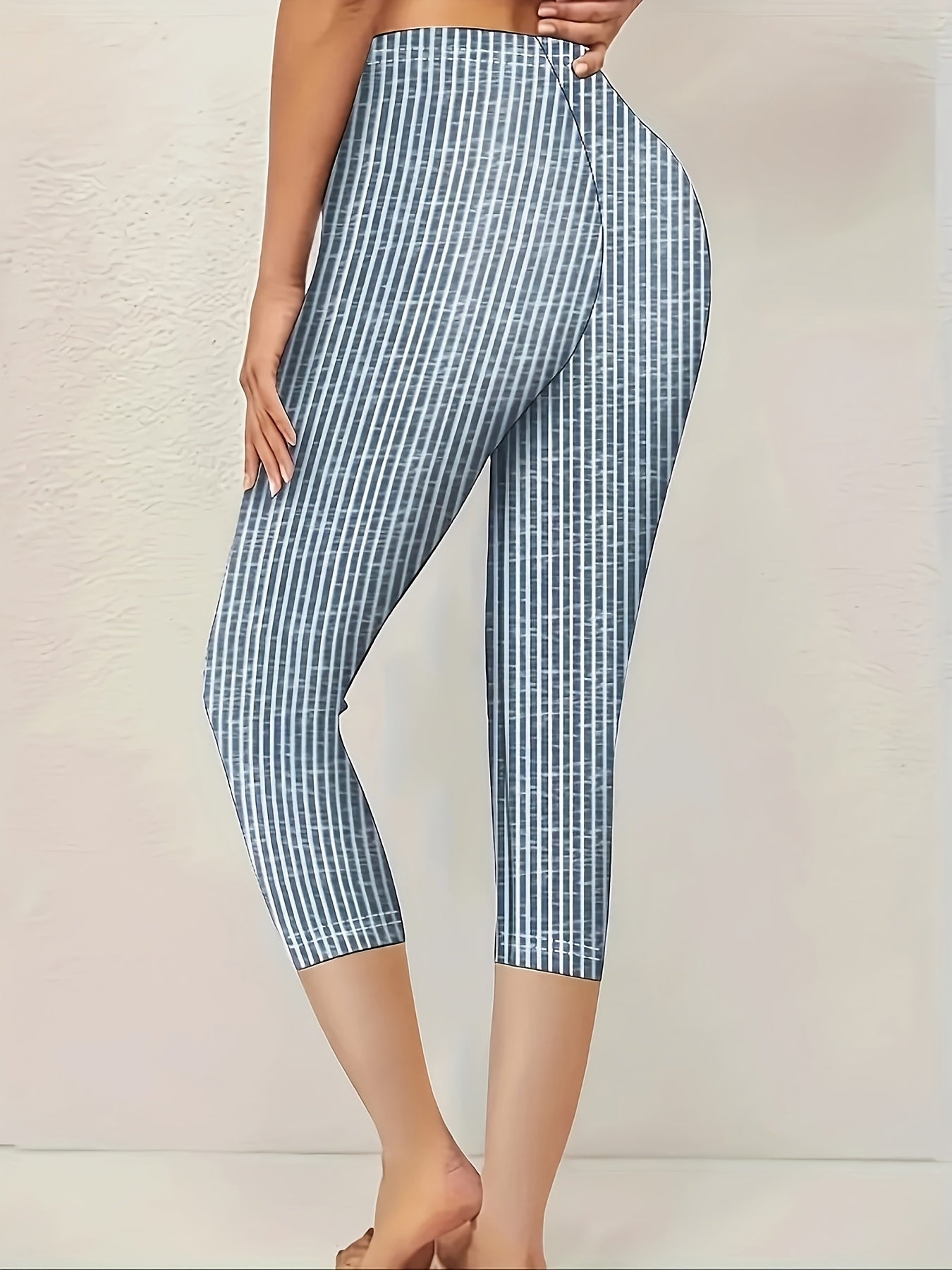 Women's Printed Capri Leggings Stretchy Mid-Length with Blue White Stripes
