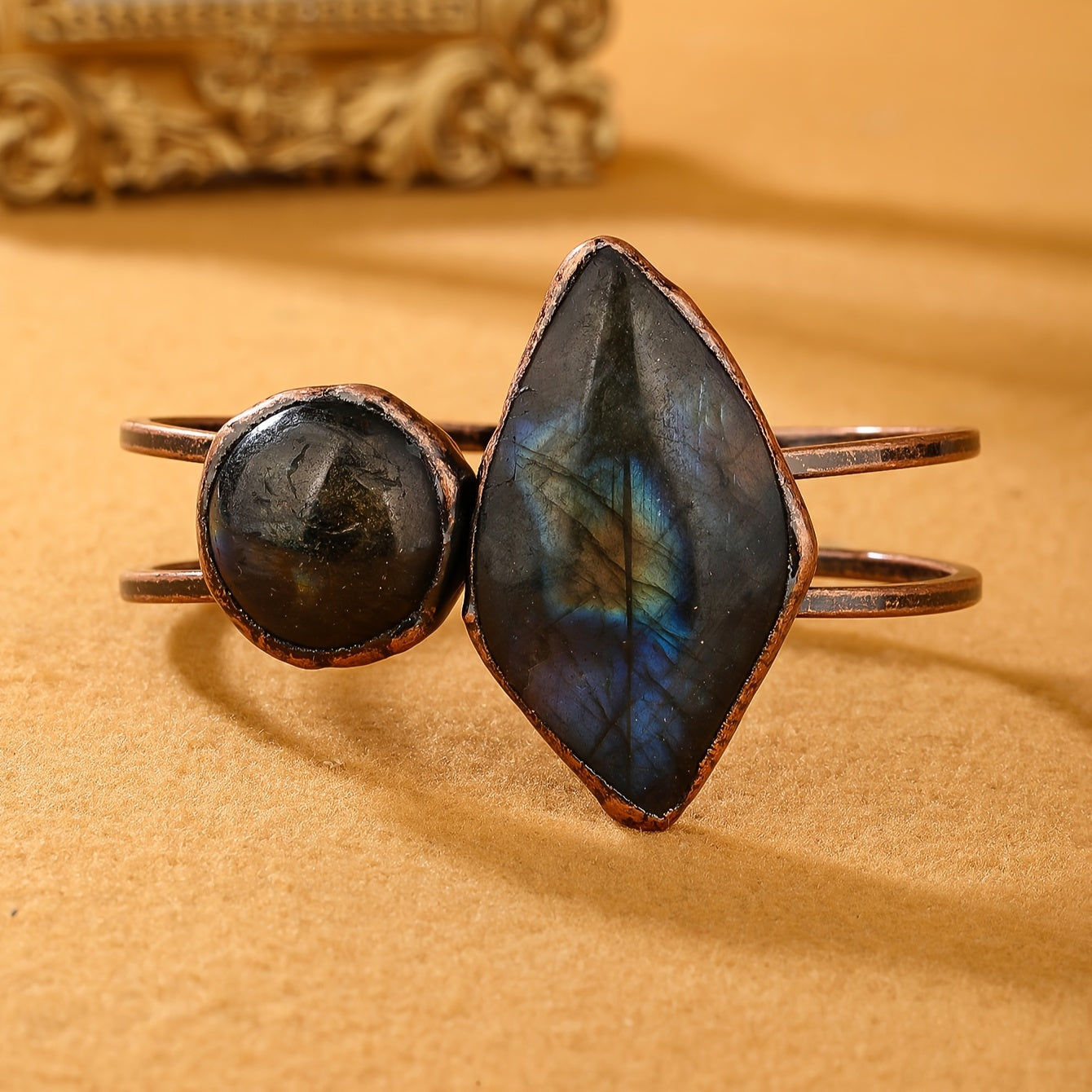 Vintage Bohemian Terahertz toshli bilaguzuk qoʻlda tayyorlangan, qadimiy bronza qoplamali, ayollar uchun