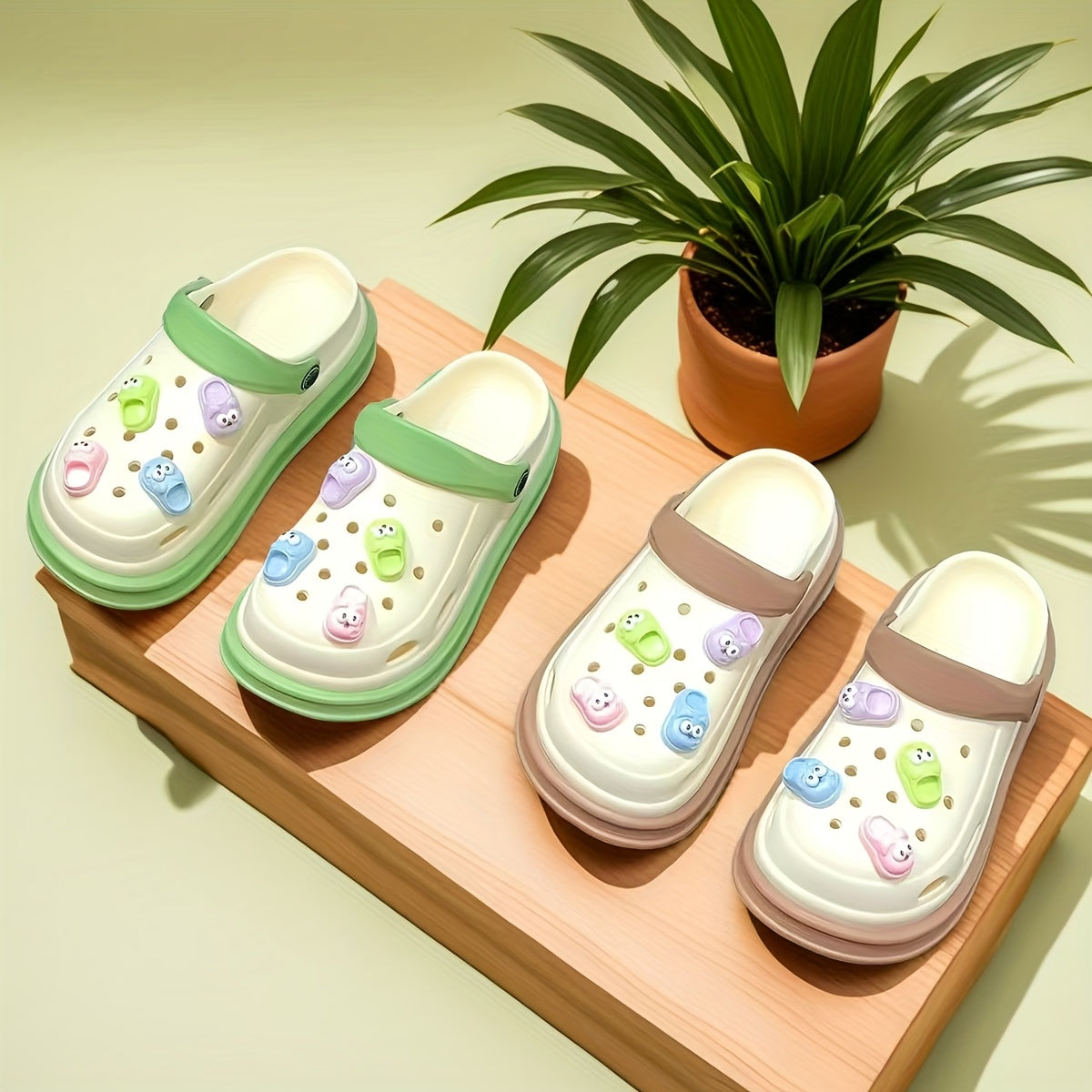 Women's EVA Beach Sandals Light Beige Green Cartoon Frog Ventilation Anti-Slip