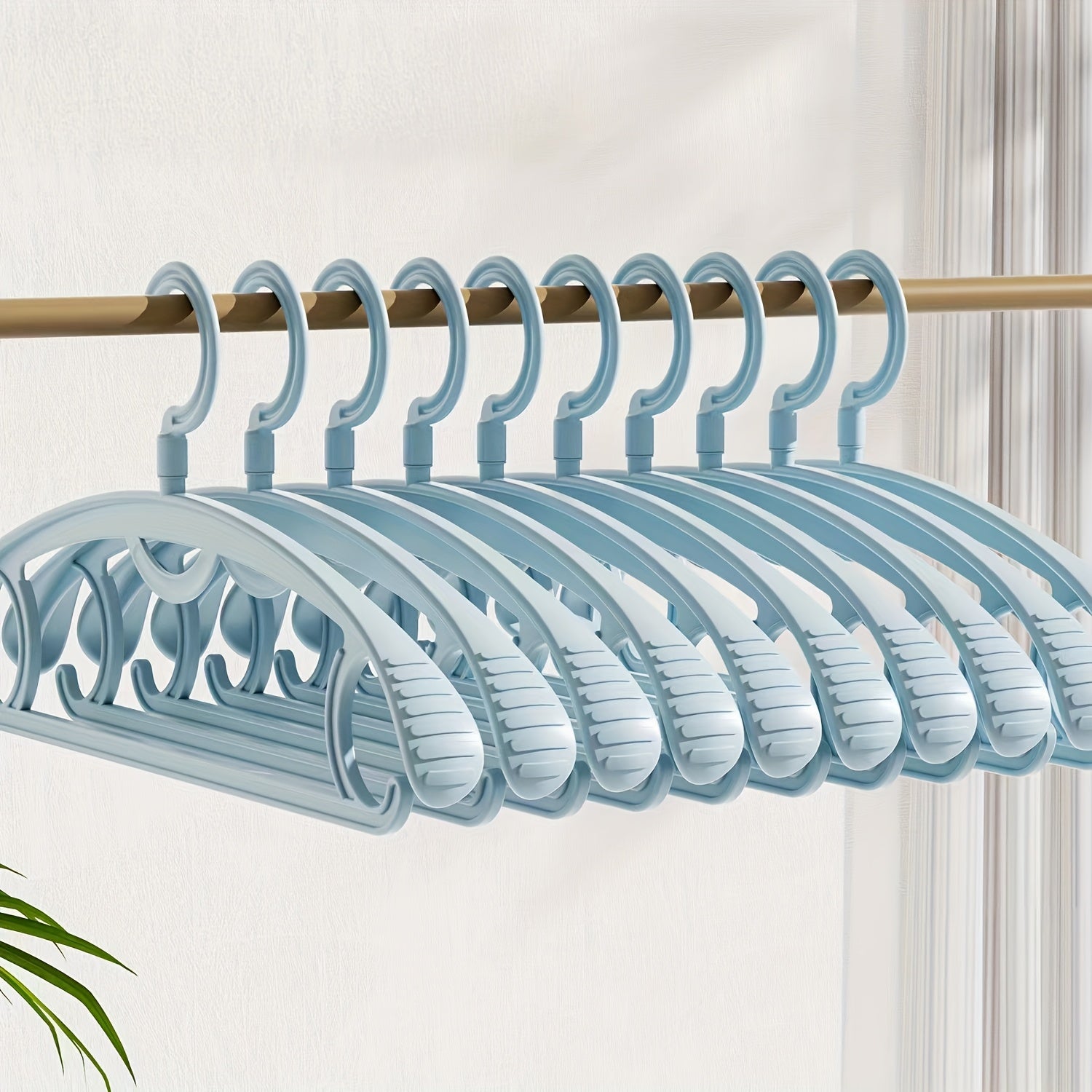Set of 10 Non-Slip Plastic Clothes Hangers with Wide Shoulders Space-Saving Drying Racks