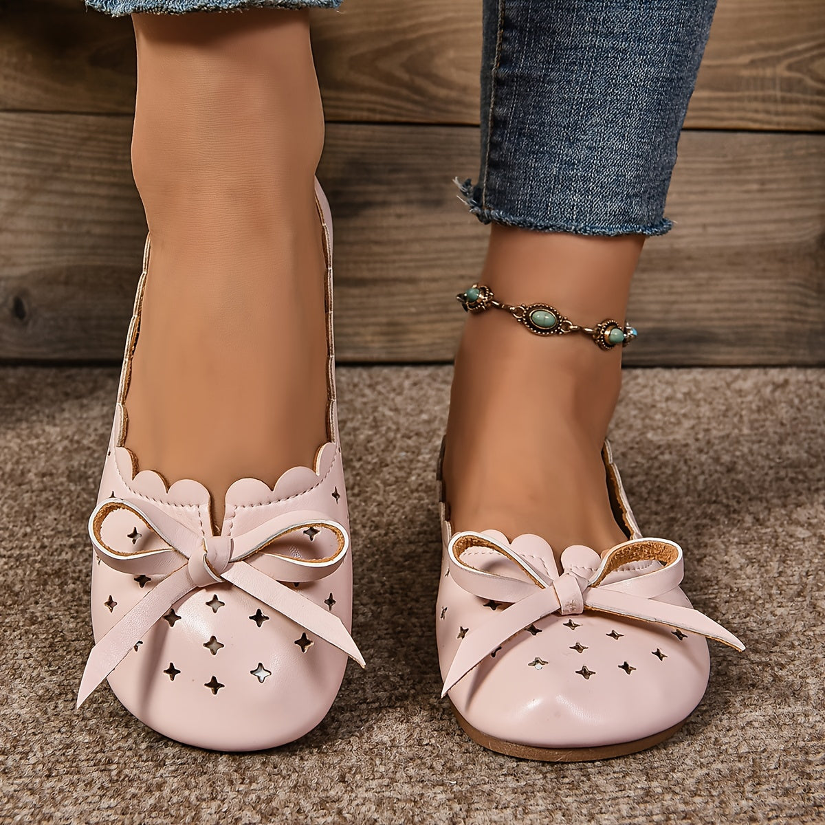 Women’s Faux Leather Bowknot Flat Shoes with Star Pattern, Breathable, Lightweight