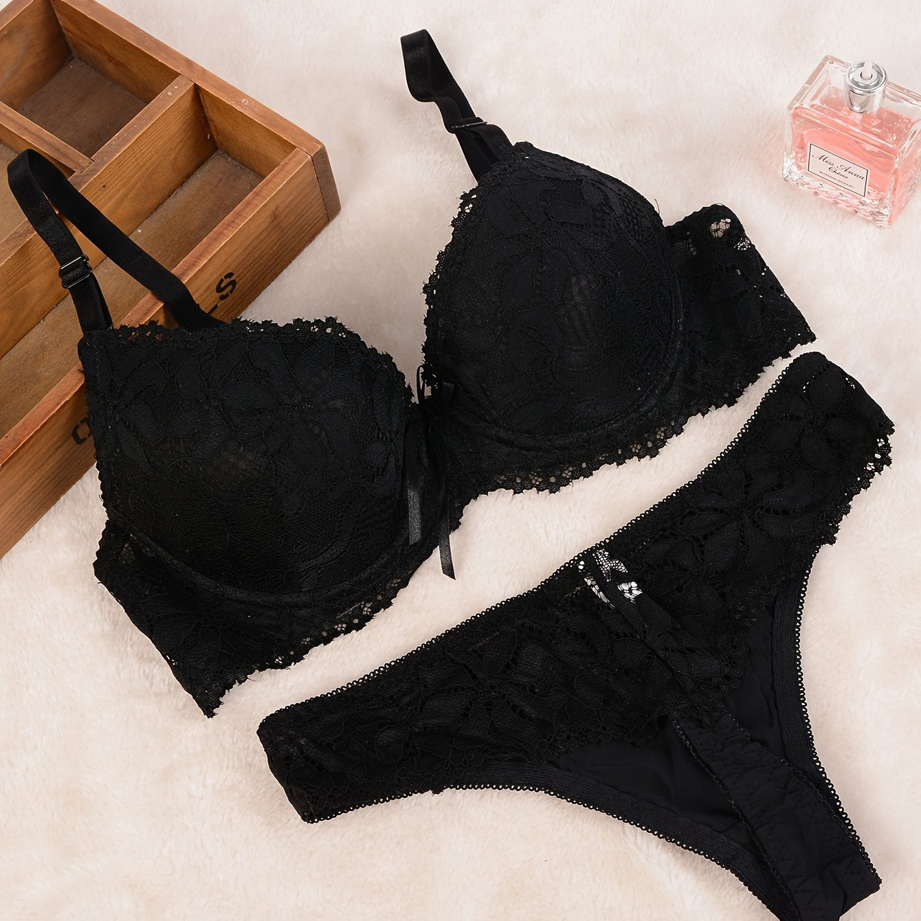 Black Lace Lingerie Set for Women Push-Up Bra and Thong Floral Design
