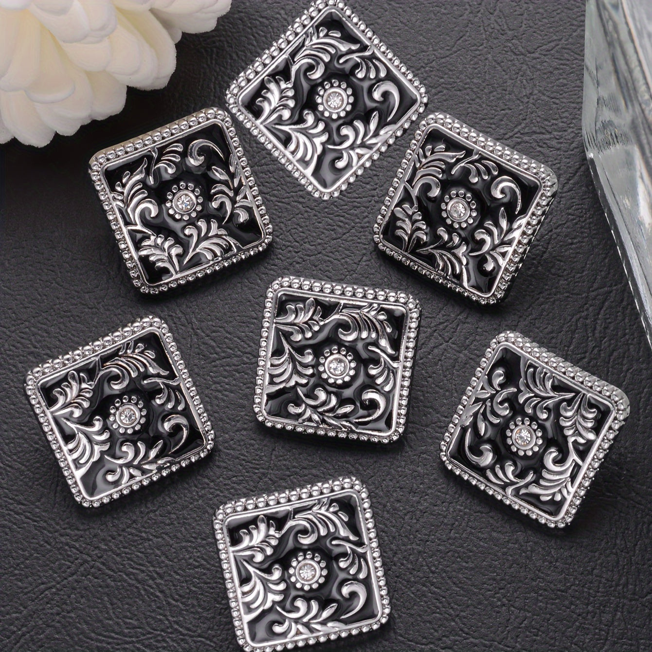 7-Donali Rhinestone kvadratli alloy tugmasi to'plami tikuvchilik hunari va moda aksessuarlari uchun