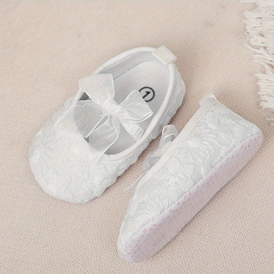 Kichkina qizlar Mary Jane poyabzali yumshoq taglik chiziqlari bilan gullar bilan bolalar poyabzali 0-15 oy uchun