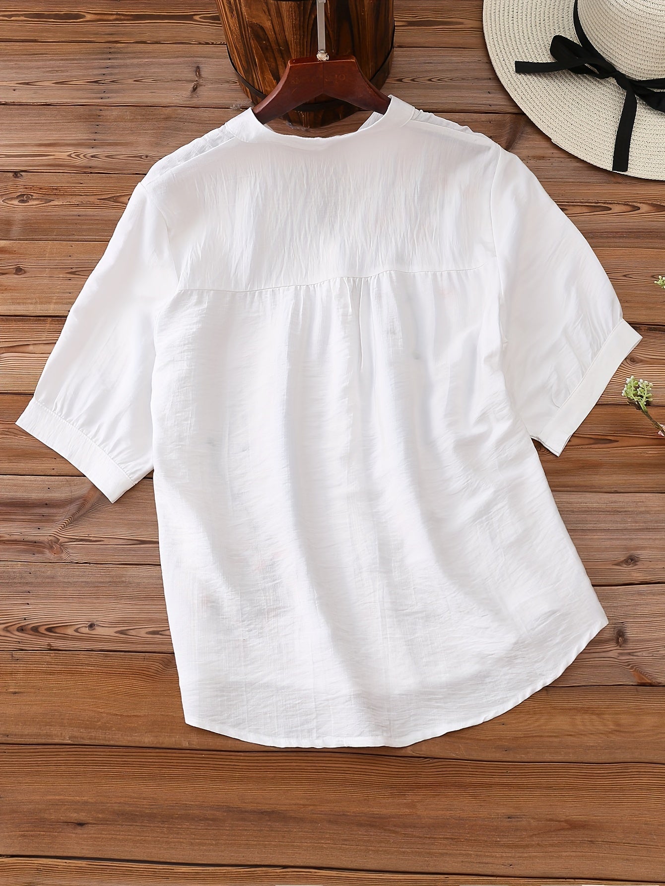 Floral Embroidered Women's V-Neck Blouse Short Sleeve Rayon Polyamide Spring Summer