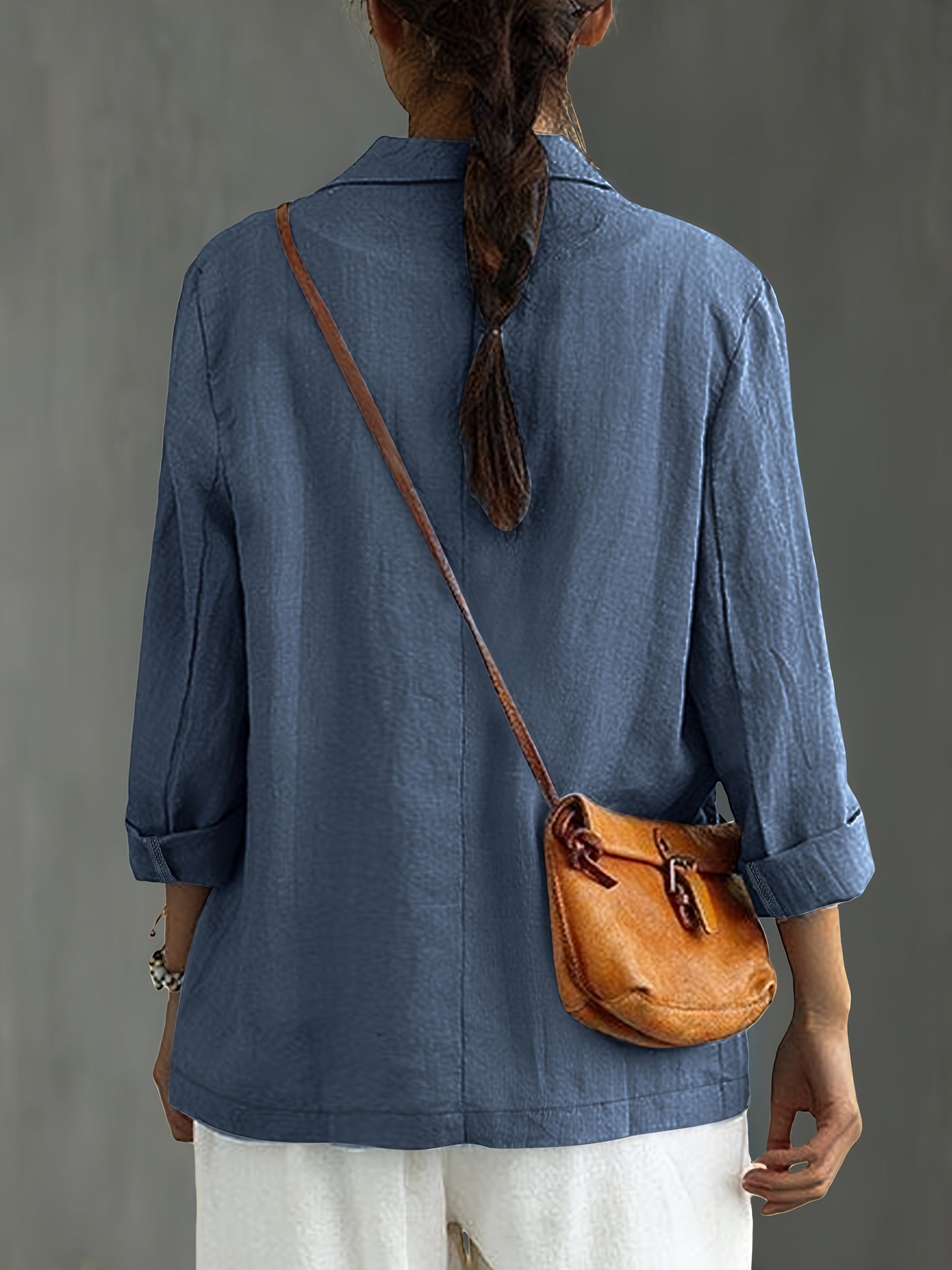 Ayollar uchun katta o'lchamdagi zamonaviy uzun yengli kostyum jakketi, bahor va kuz modasi uchun mukammal.