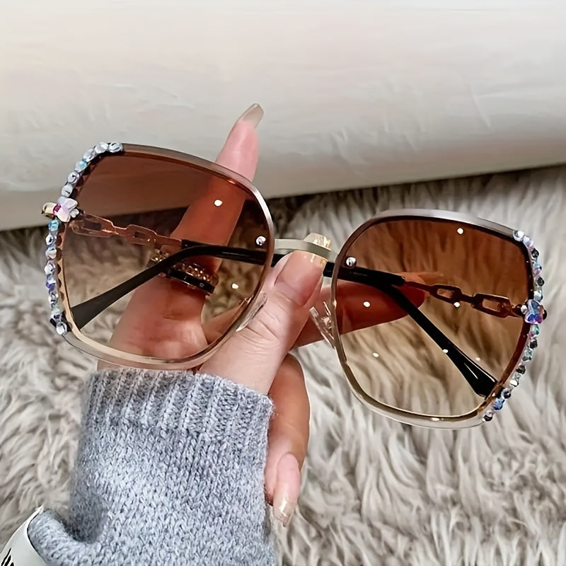 Large Cat Eye Gradient Lens Rhinestone Decor Sunglasses for Women Men Outdoor Beach