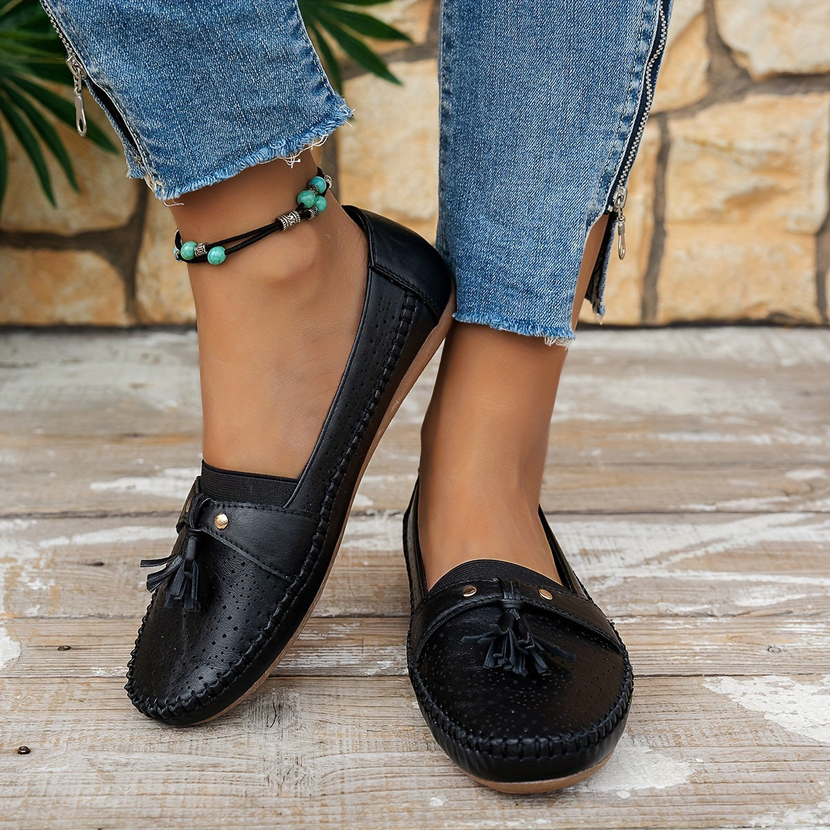 Women's Flat Loafers Lightweight Comfortable Butterfly Embellished Plus Size