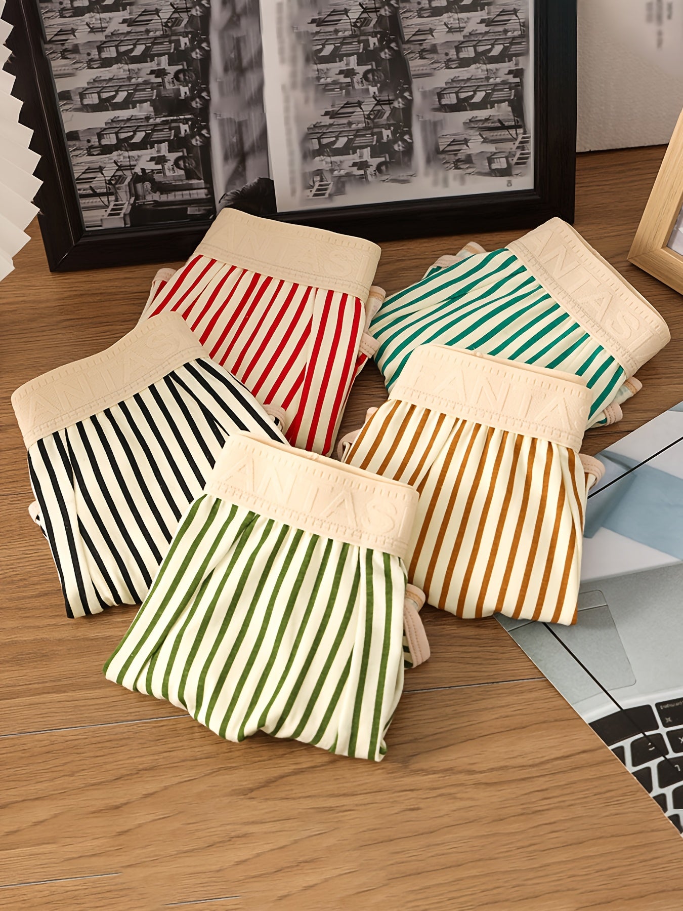 Men's Three-Pack Striped Cotton Underwear with Breathable Flat-Leg Shorts for Spring and Summer Sports