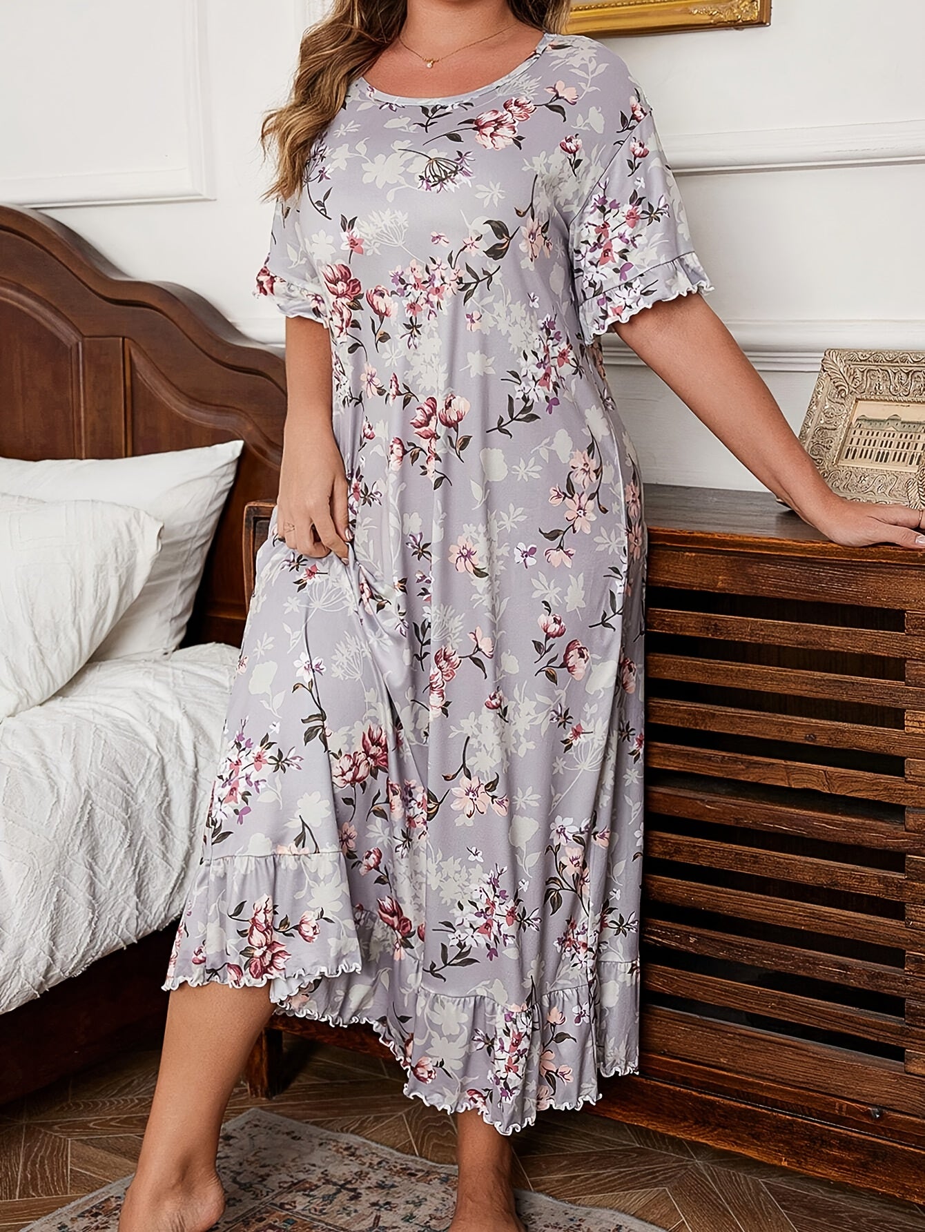 Plus Size Floral Print Short Sleeve Nightgown Dress