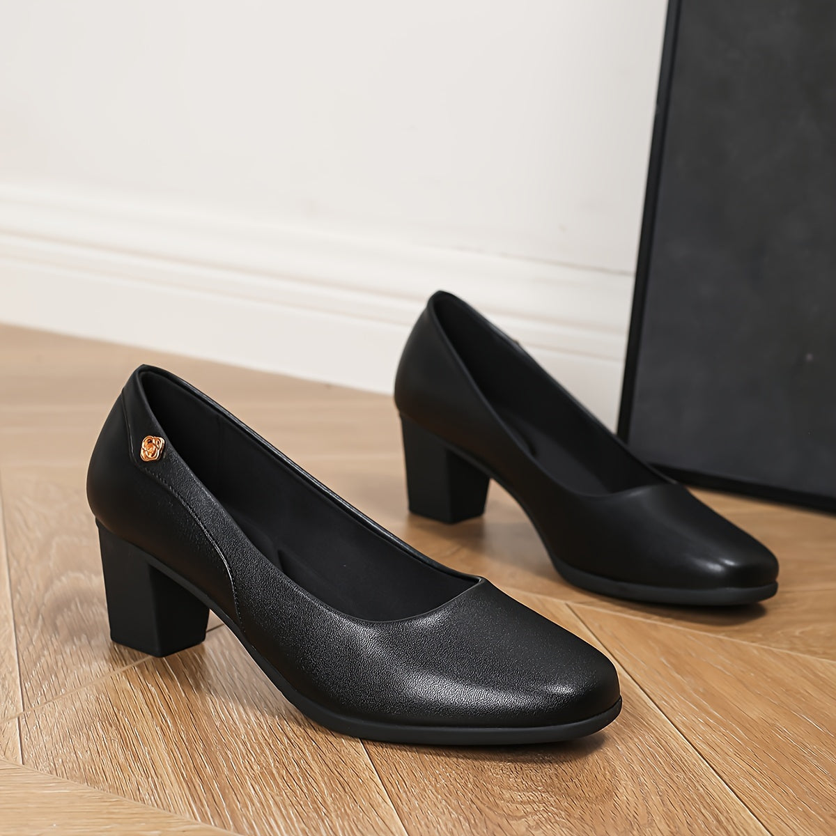 Women's Square Toe Metal Buckle Flat Shoes All Match Fashionable