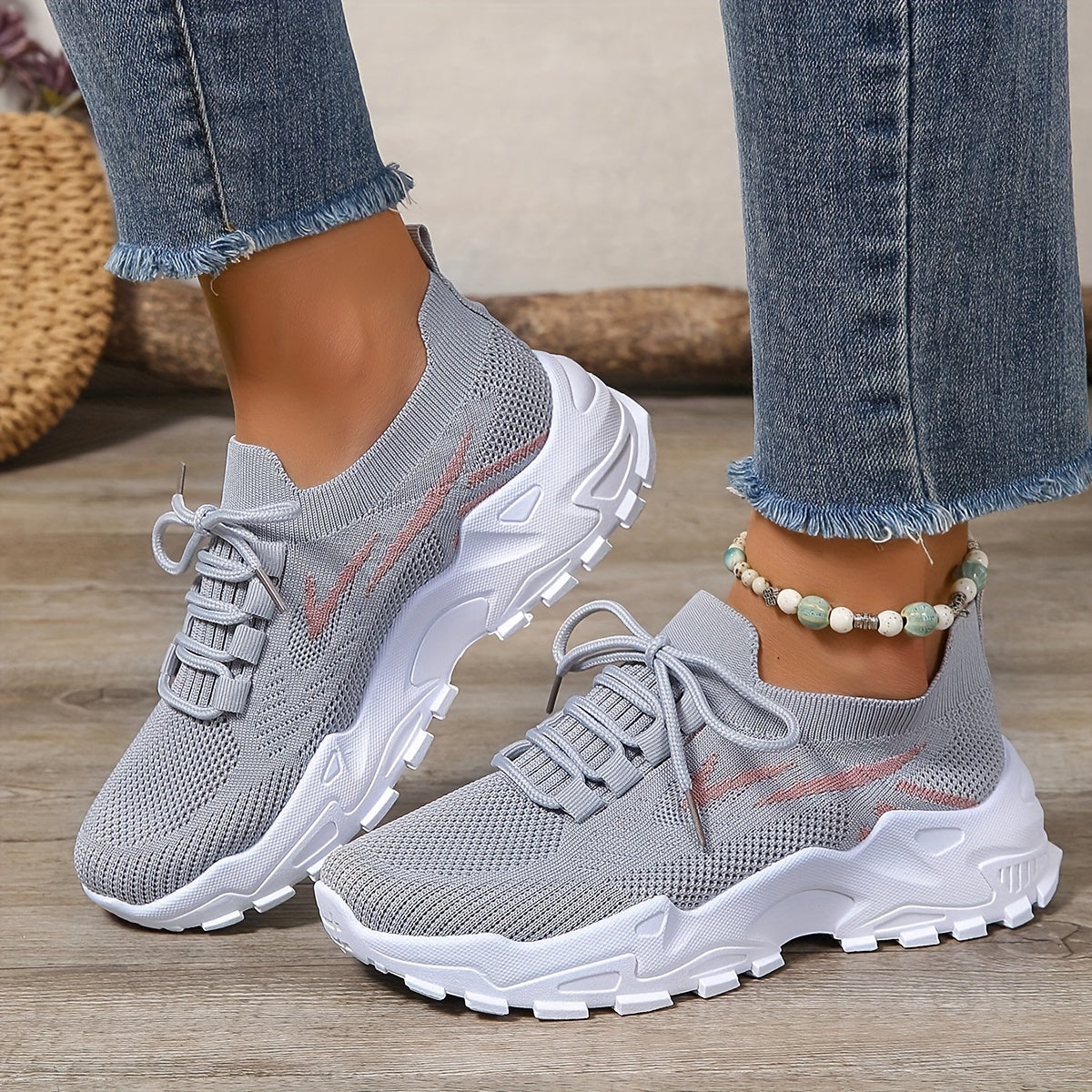 Women's Plus Size Breathable Mesh Sneakers Casual Slip-On Walking Shoes