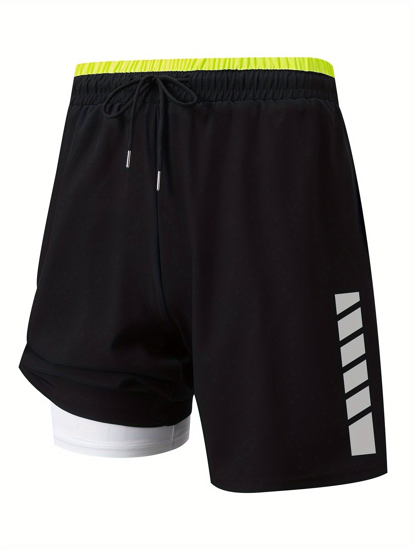 Katta va baland erkaklar uchun yozda kiyish uchun mo'ljallangan plus o'lchamdagi ochiq sport shortlari.