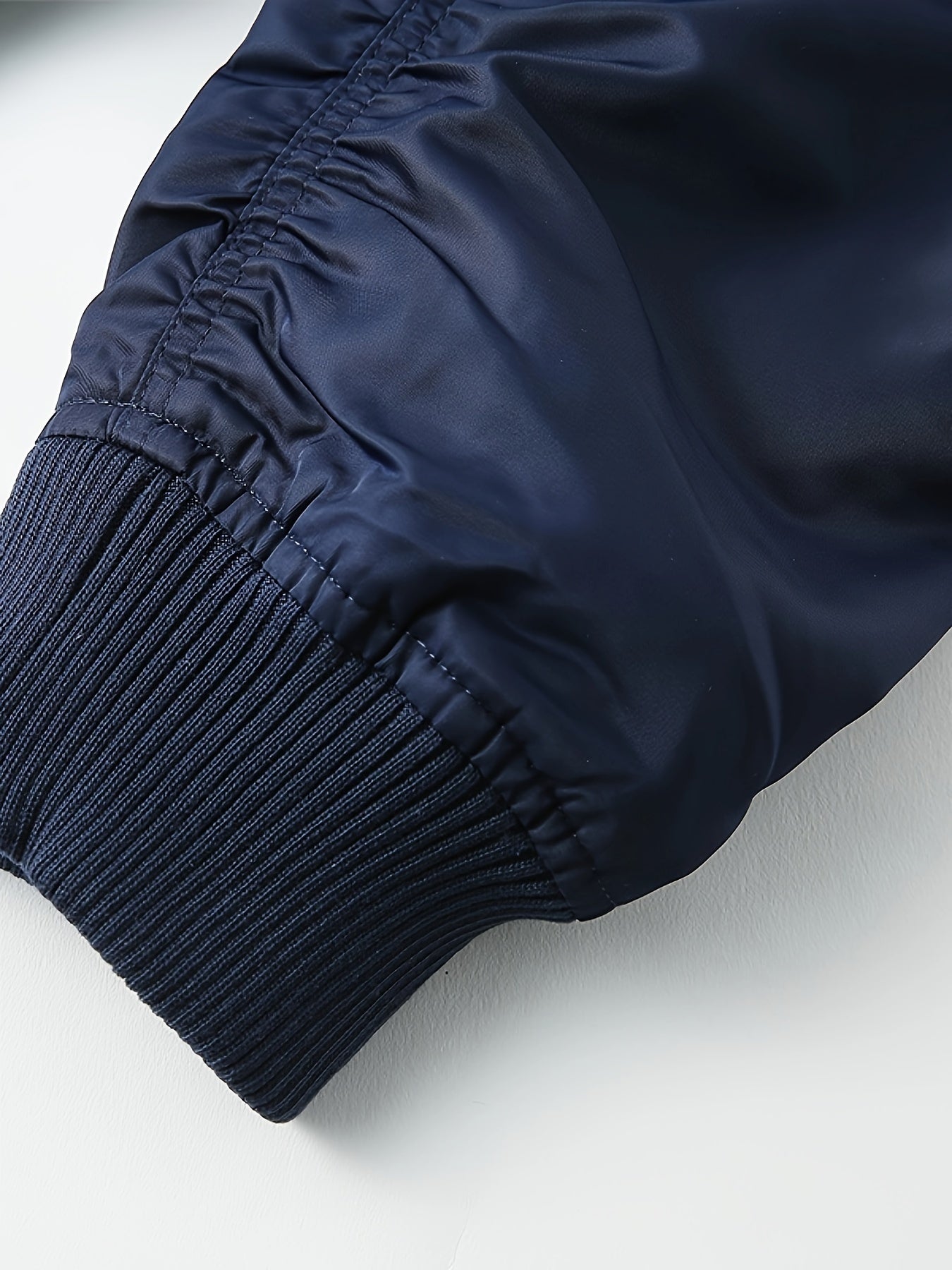 Мужская повседневная бомбер-куртка из полиамида с воротником-стойкой и застежкой-молнией