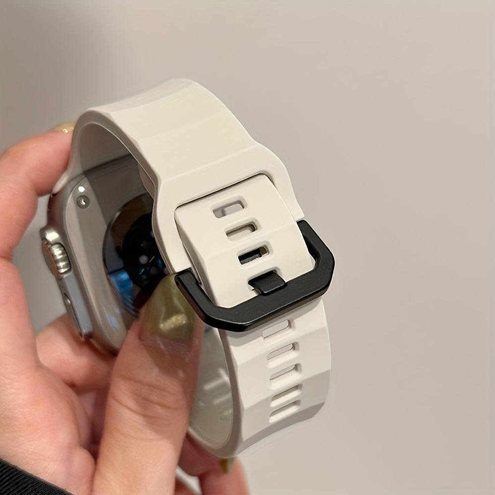 Silicone Sports Watch Strap for Apple Watch Series 3-9 Ultra2 42mm 44mm 45mm 49mm Black Buckle