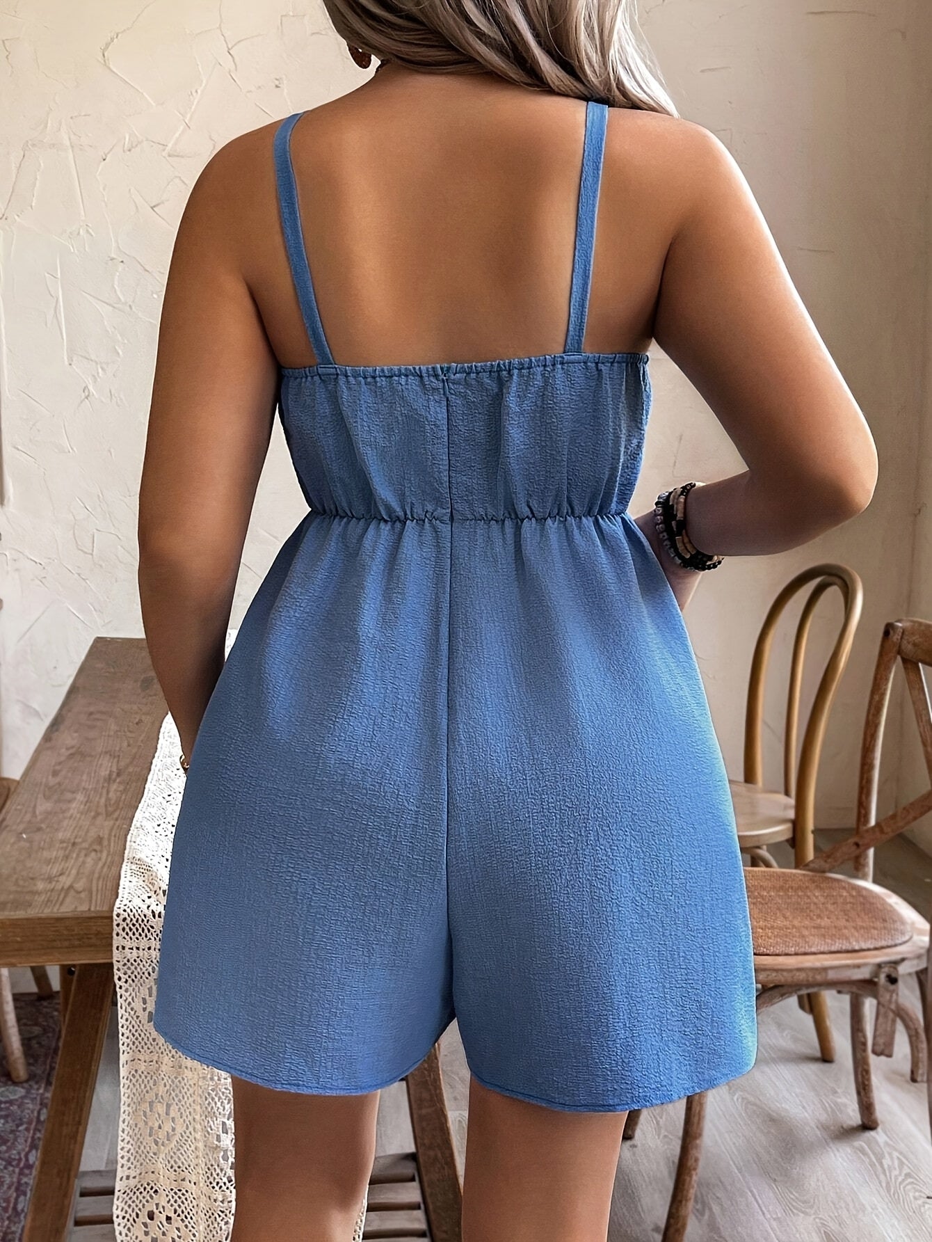 Plus o'lchamli ayollar uchun bir rangli old qafasli jumpsuit ta'til va dam olish uchun