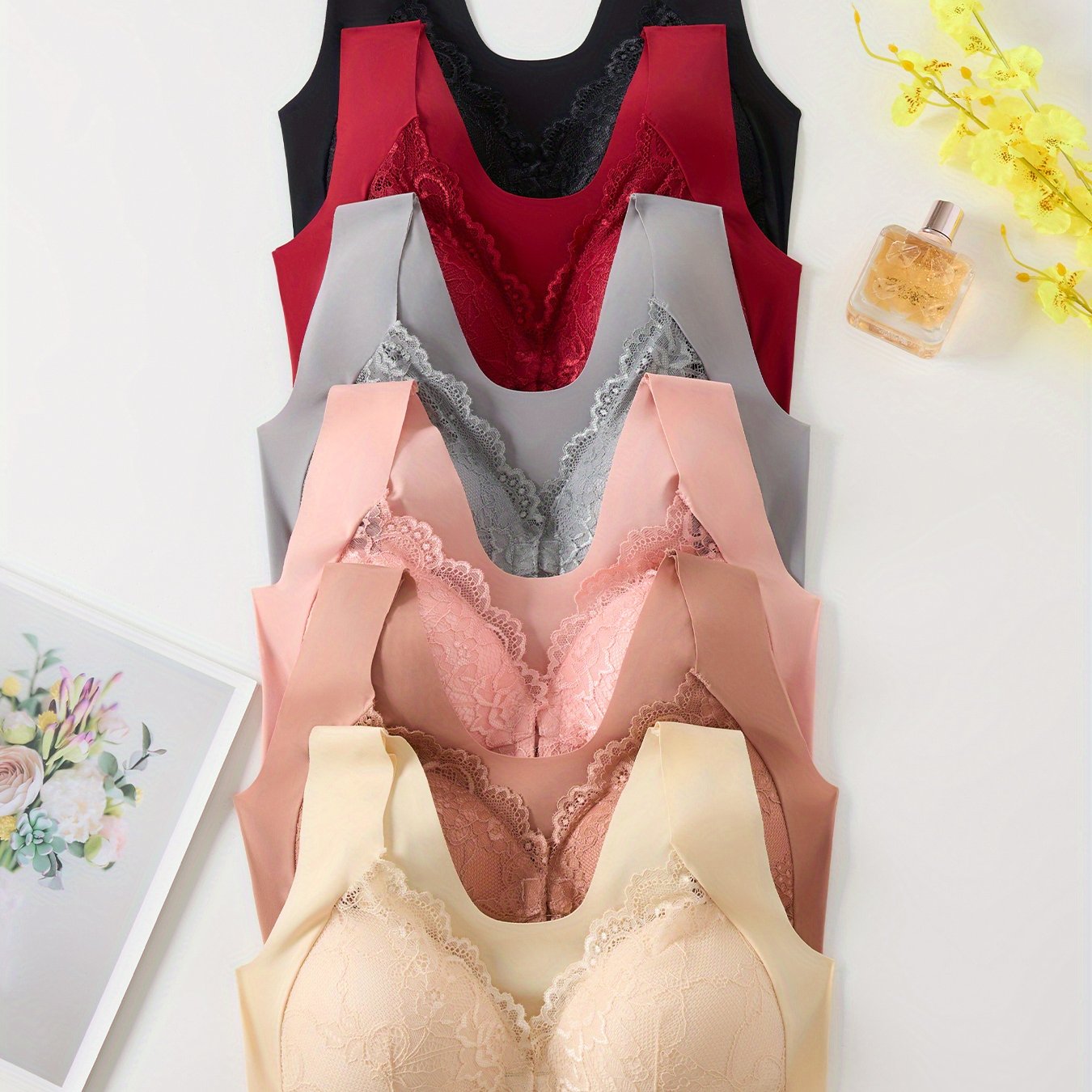 Ayollar uchun gul naqshli chiziqli push-up bra to'plami, tarmoq panellari bilan, simsiz, o'rtacha qo'llab-quvvatlash