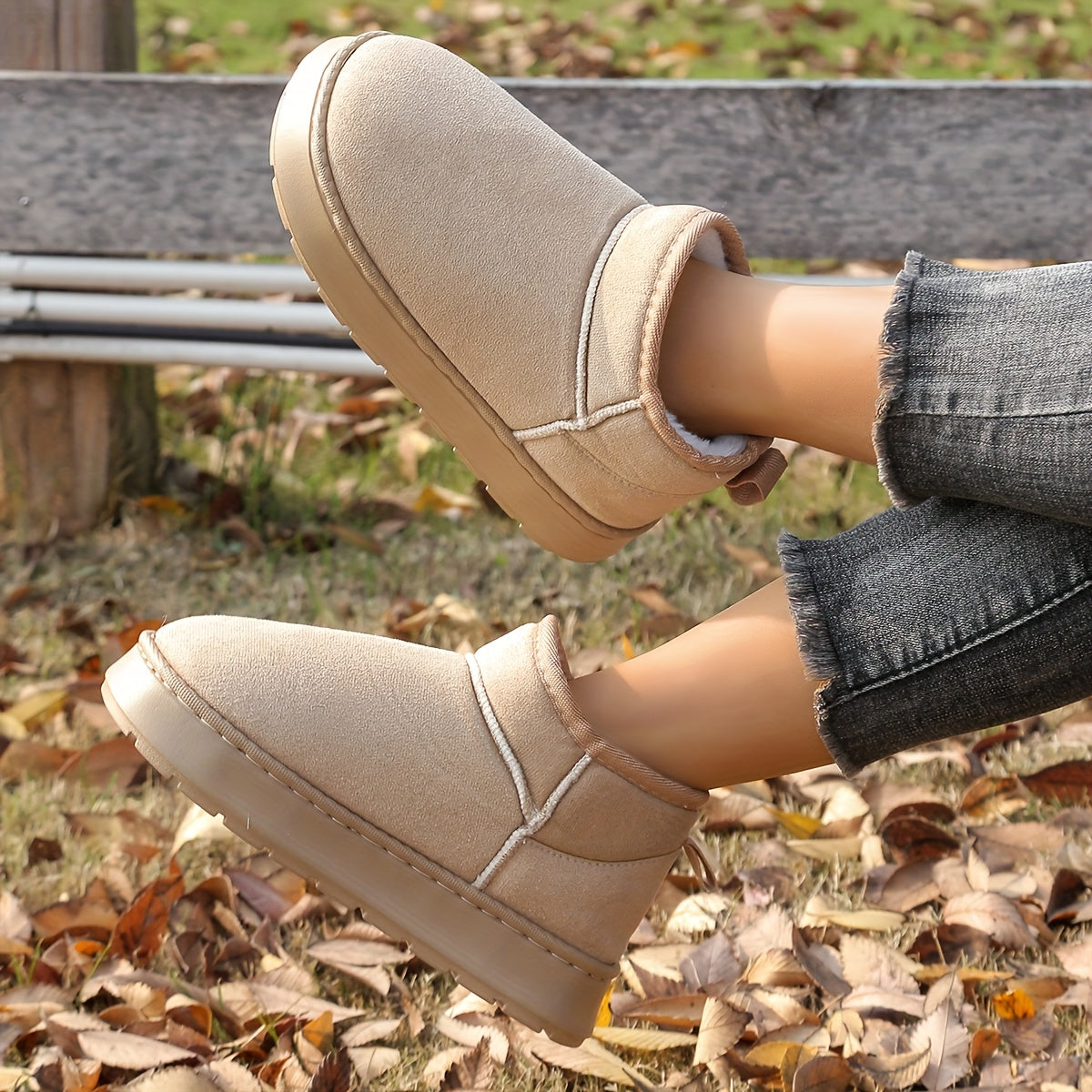 Unisex Plush Slippers Warm Non-Slip EVA Sole Indoor Outdoor All-Season