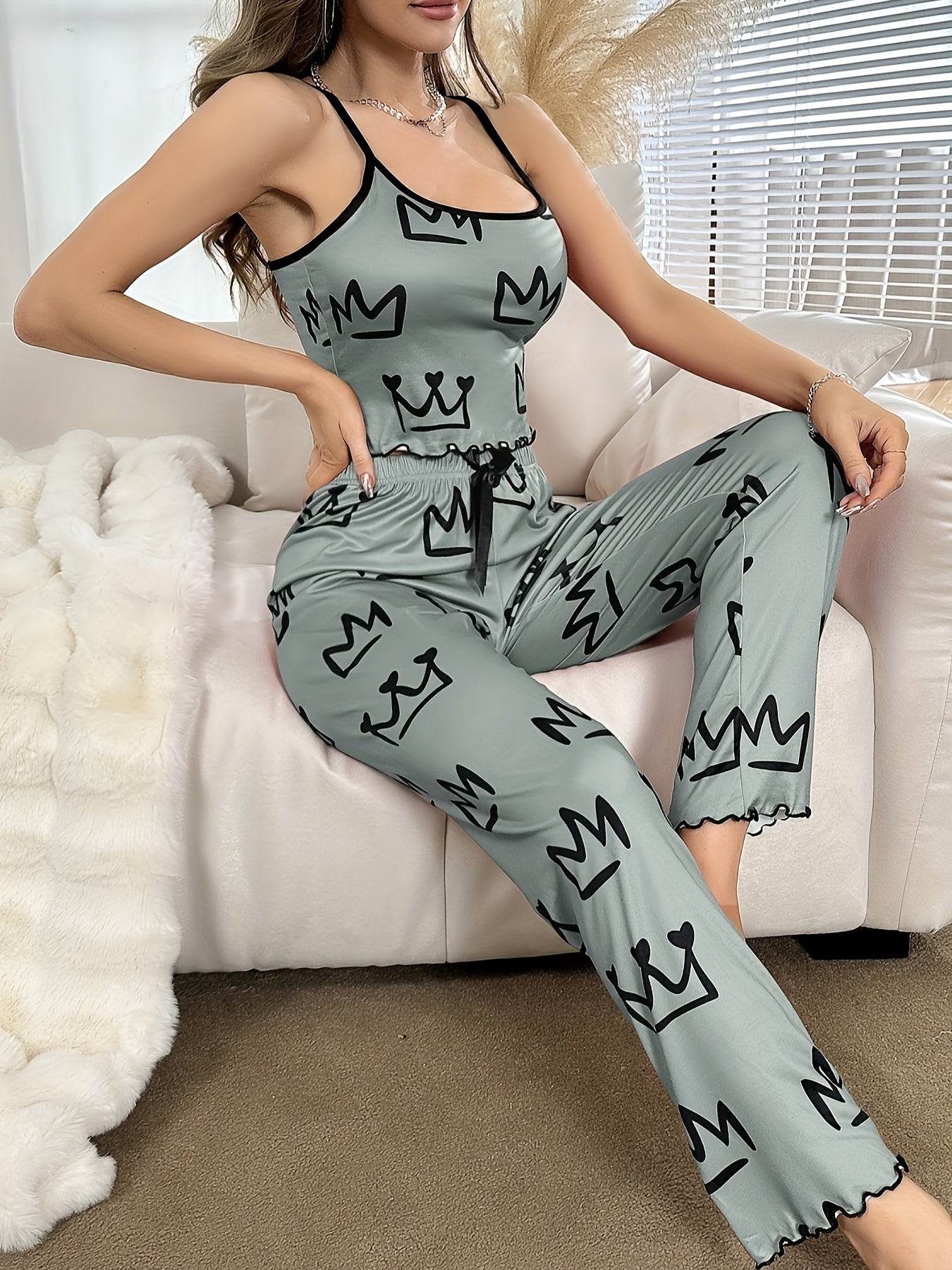 Women's Pajama Set with Crown Pattern Cami Top and Bow Decor Elastic Waist Pants