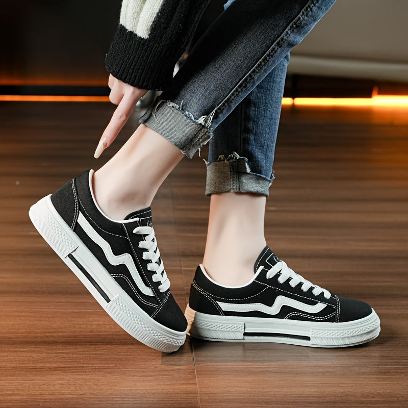 Women's Canvas Sneakers Spring Summer Breathable Low-Top Casual Shoes All-Season