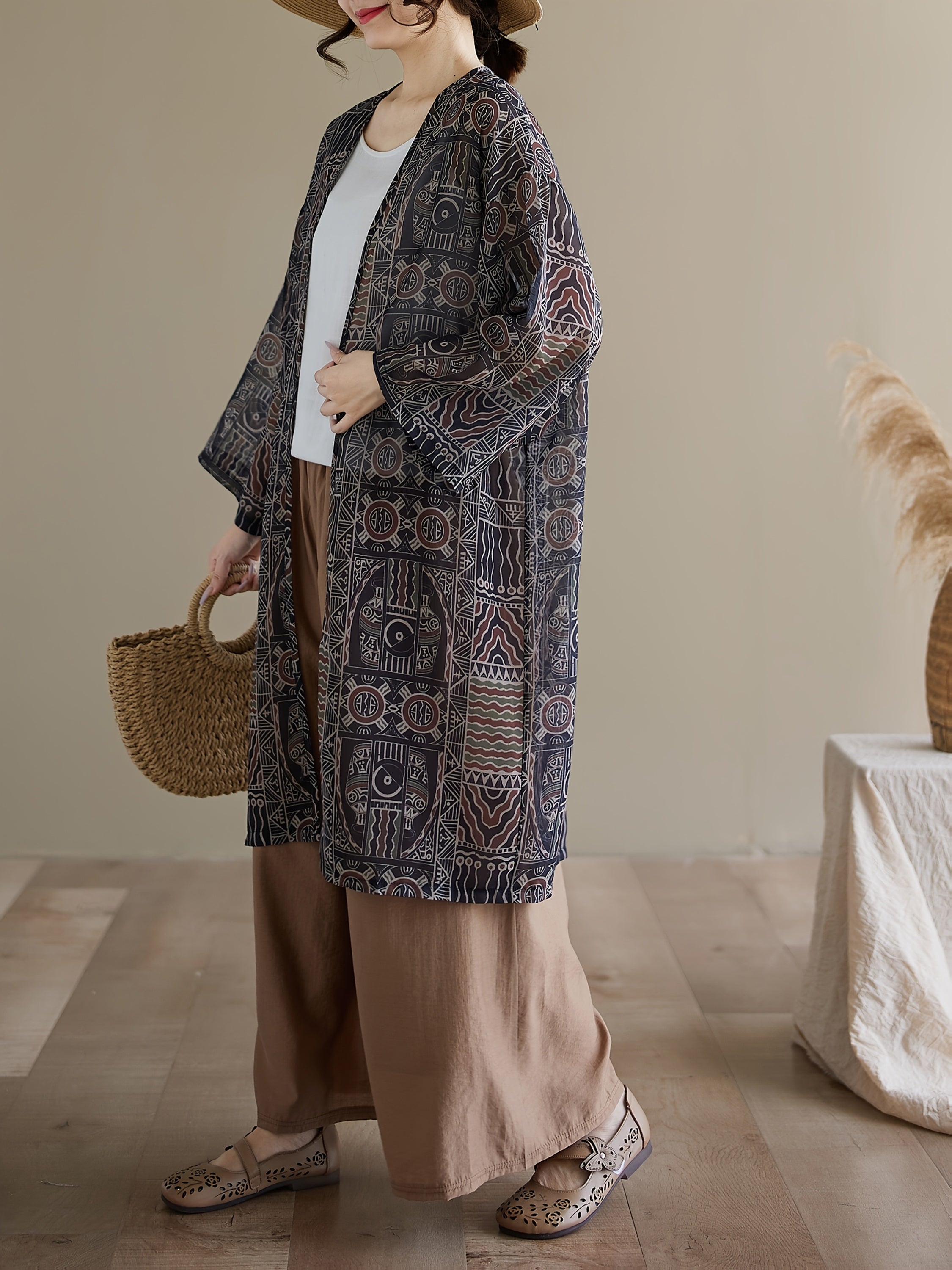 Women's Plus Size Light Beige Ethnic Print Long Sleeve Beach Cover-Up