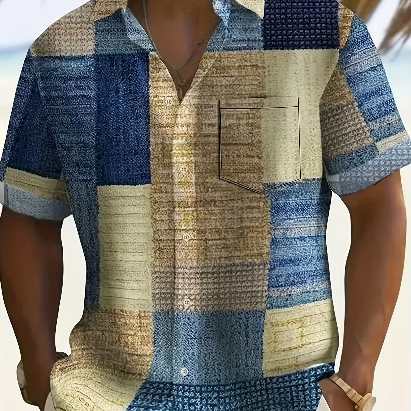 Erkaklar uchun plussiz casual qisqa yengli ko'ylak, tugmachali yopish, geometrik chiziqli naqsh, bahor/kovak uchun tor kesim, bohem uslubida elegant.