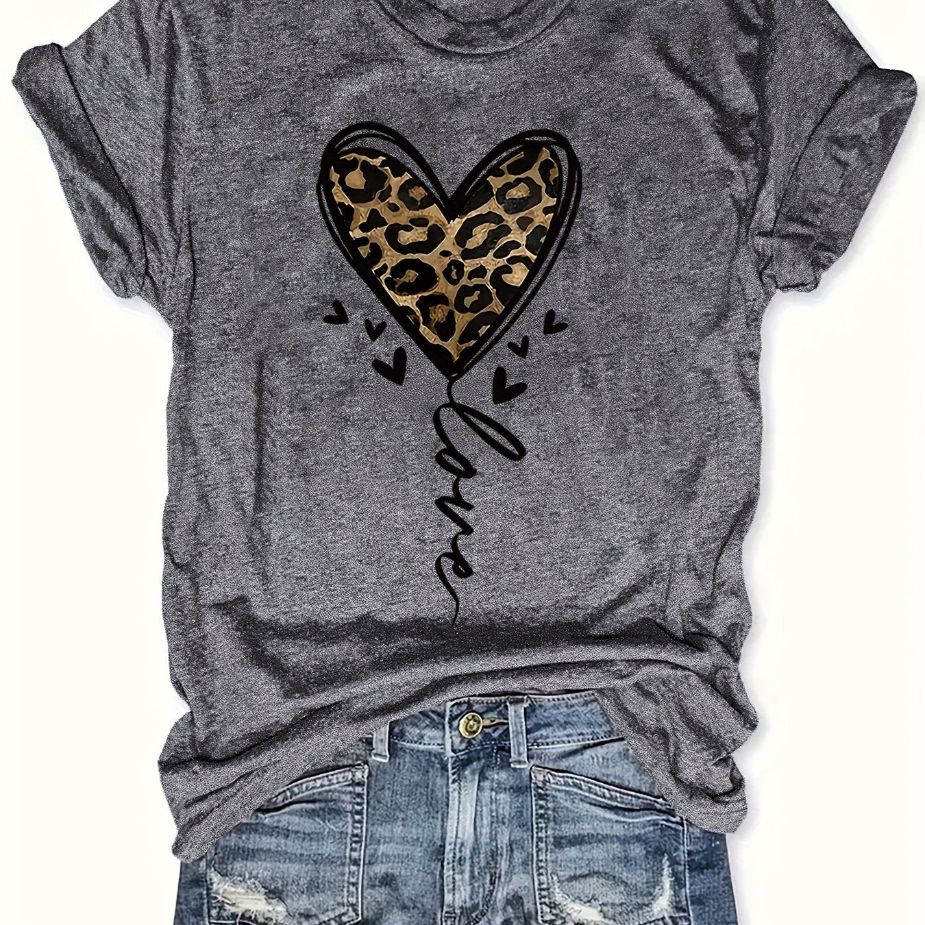 Plus Size Leopard Heart Print T-Shirt Casual Short Sleeve Top for Women