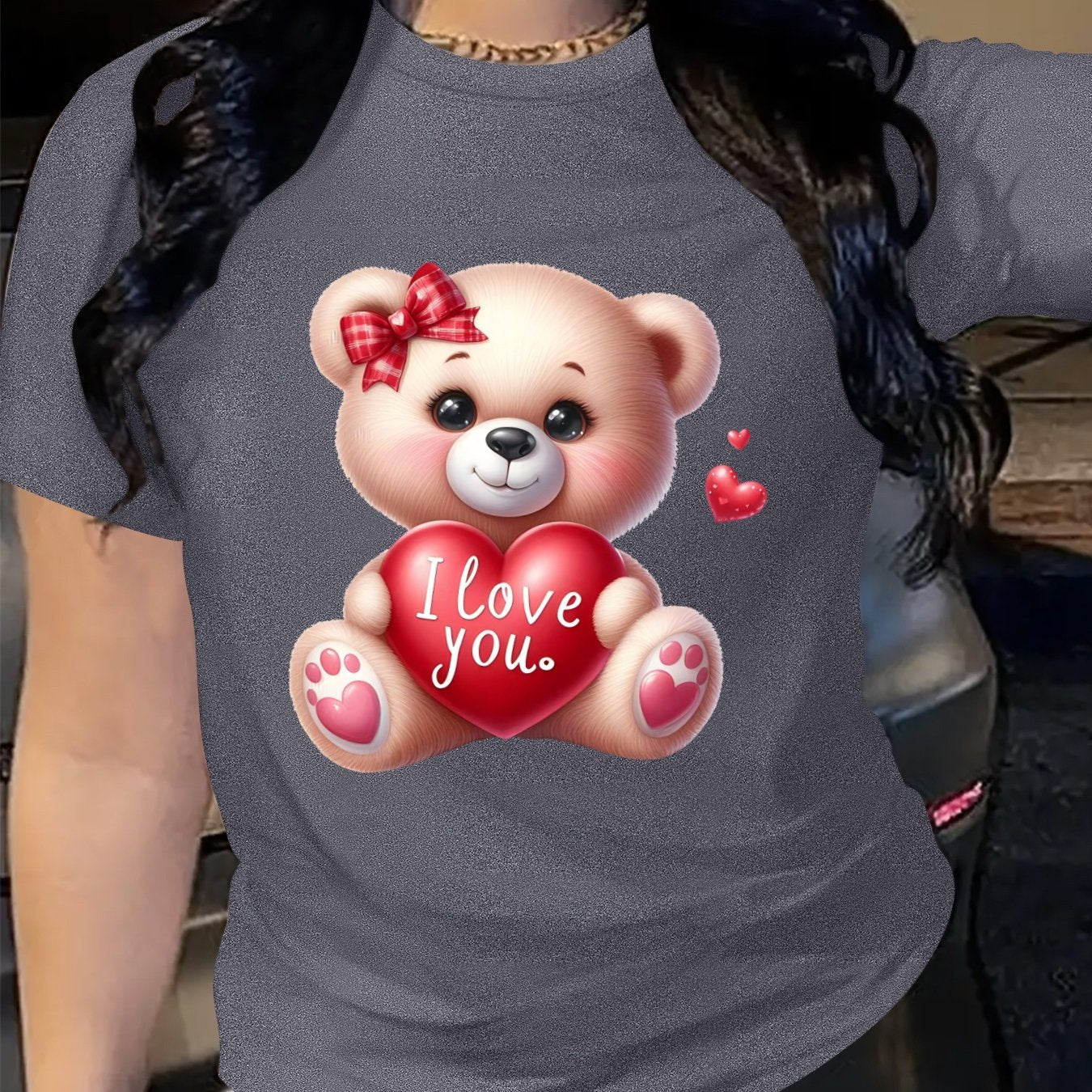 Plus Size Women's Loose Fit T-Shirt with Cartoon Bear and Heart Print