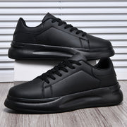 Men's Low Top Skateboard Shoes Solid Color Fabric and PU Upper EVA Sole