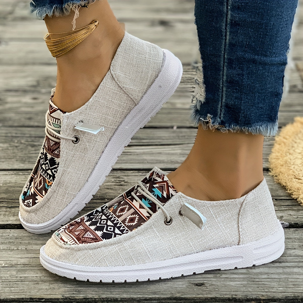 Women's Vintage Fabric Slip-On Sneakers with Random Print