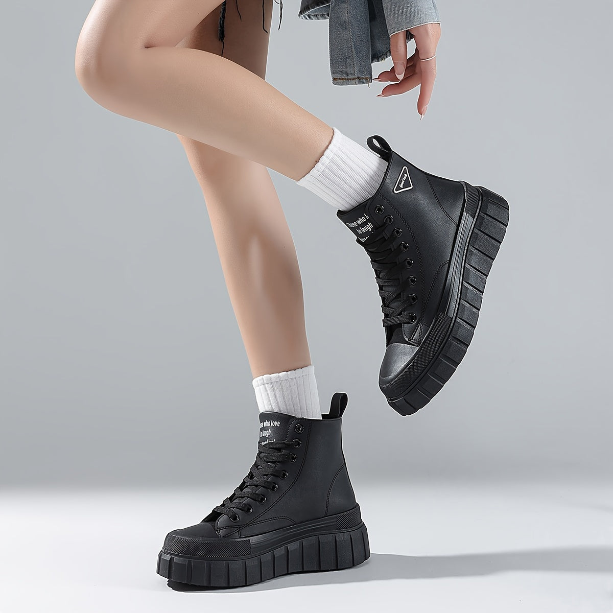 Women's Canvas Platform Sneakers Casual Lace-Up Outdoor Shoes