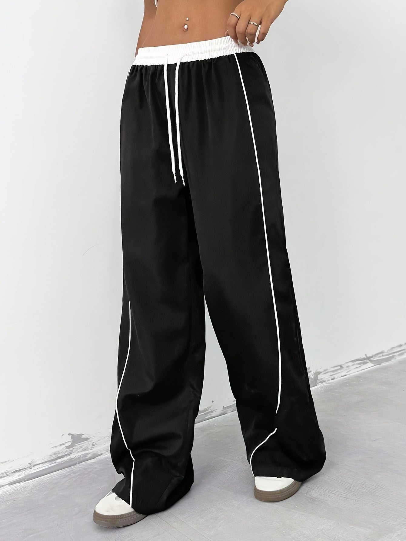 Tom Directional Ayollar uchun Rangli Blokli Chiziqli Bel Keng Oyoq Shimlar