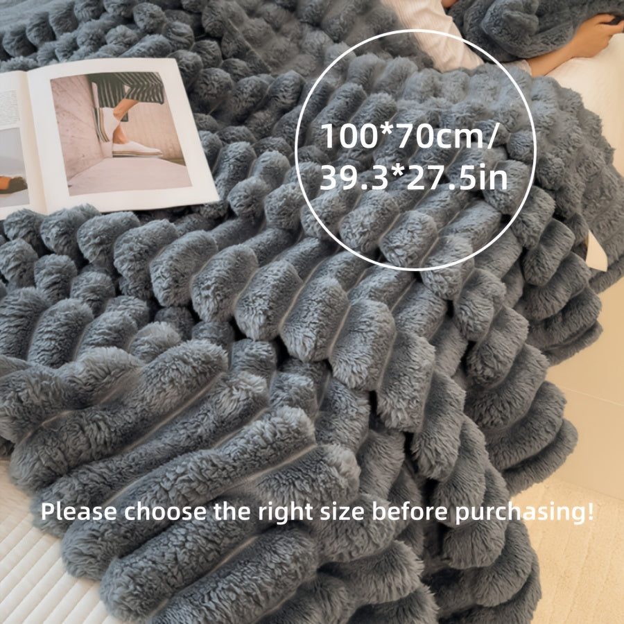 Yumshoq, mashinada yuviladigan itlar uchun bej rangli, chiziqli ko'rpa, kichikdan katta zotlargacha, ichki foydalanish uchun, 71.12 sm x 101.6 sm.