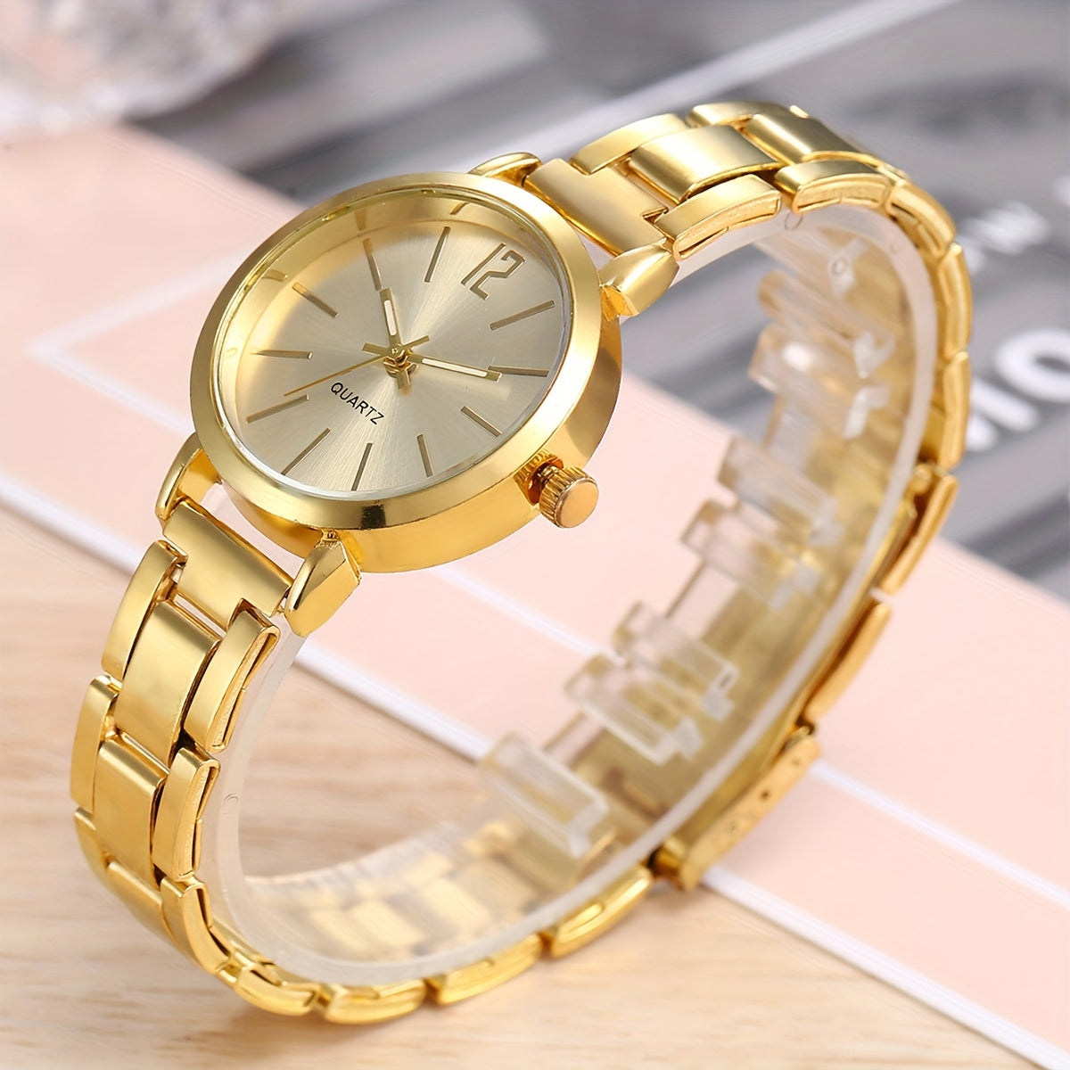 Women's Quartz Watch Sleek Zinc Alloy Strap Casual Dress Gift for Birthdays Christmas Halloween Back to School