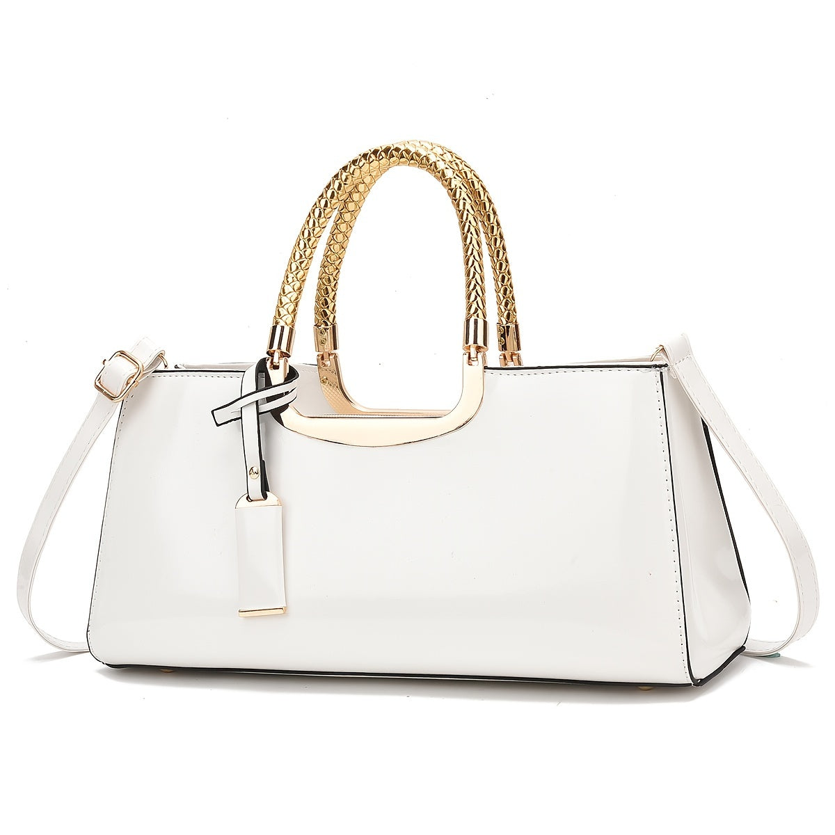 Стильная вечерняя сумочка для женщин, идеально подходящая для вечеринок и свадеб. Оснащена застежкой на молнии, подкладкой из полиэстера, однотонным цветом и окрашиванием краев.