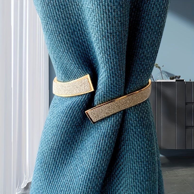 Elegant Golden Curtain Clips No Drilling Ties and Organizes Curtains