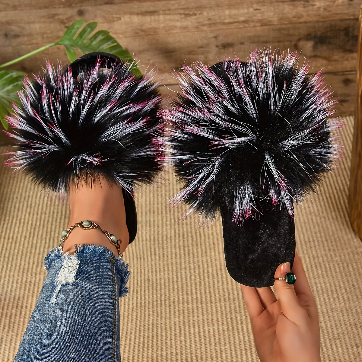 Women's Faux Fur Slippers Open Toe Indoor Comfortable Slip Ons
