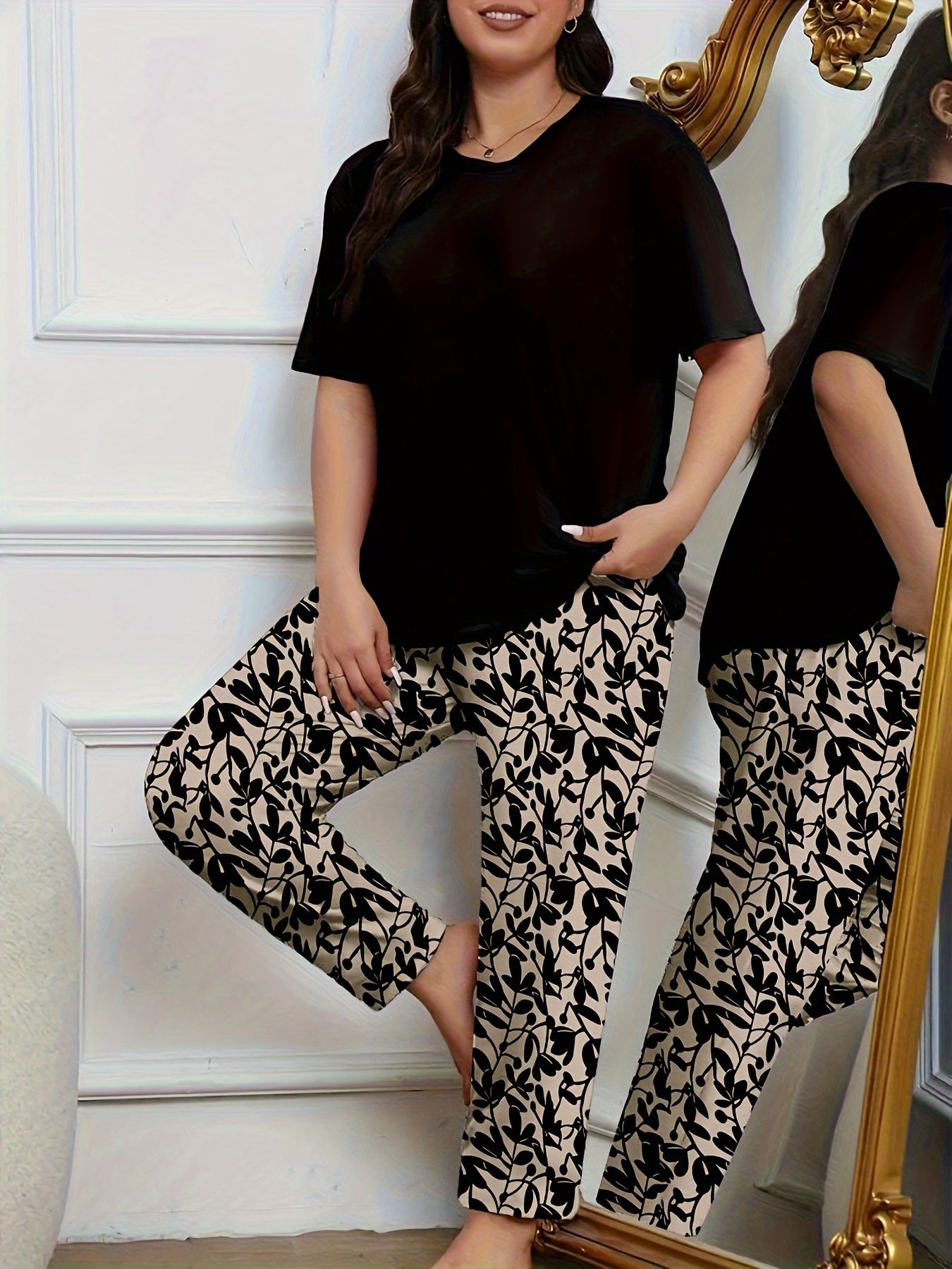 Plus Size Women's Cartoon Pajama Set Polyester Elastane Crew Neck Short Sleeve Long Pants