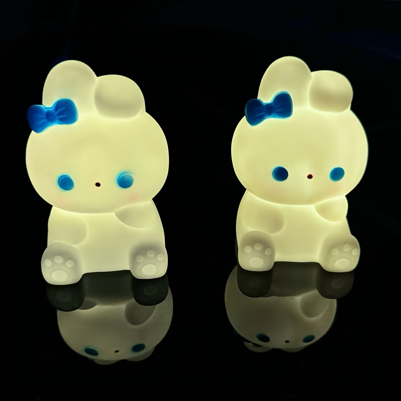 Plastic Asian Style Rabbit Table Lamp with Soft Lighting Battery Operated for Home Decor