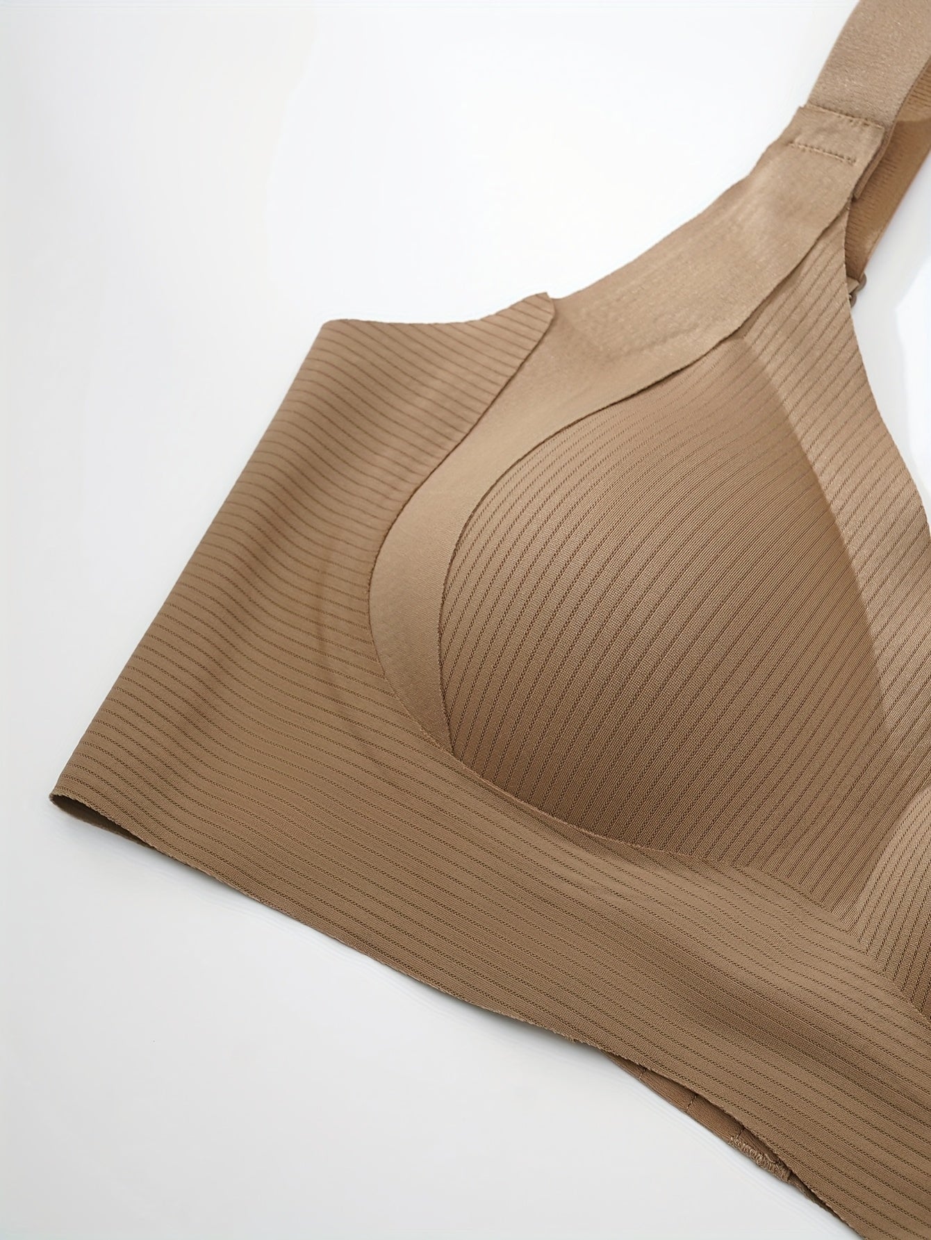 Ayollar uchun shiliksiz, qulay qo‘llab-quvvatlovchi, simsiz keng straplar bilan ko‘p ranglarda bo‘lgan ayollar uchun shiliksiz bustierlar