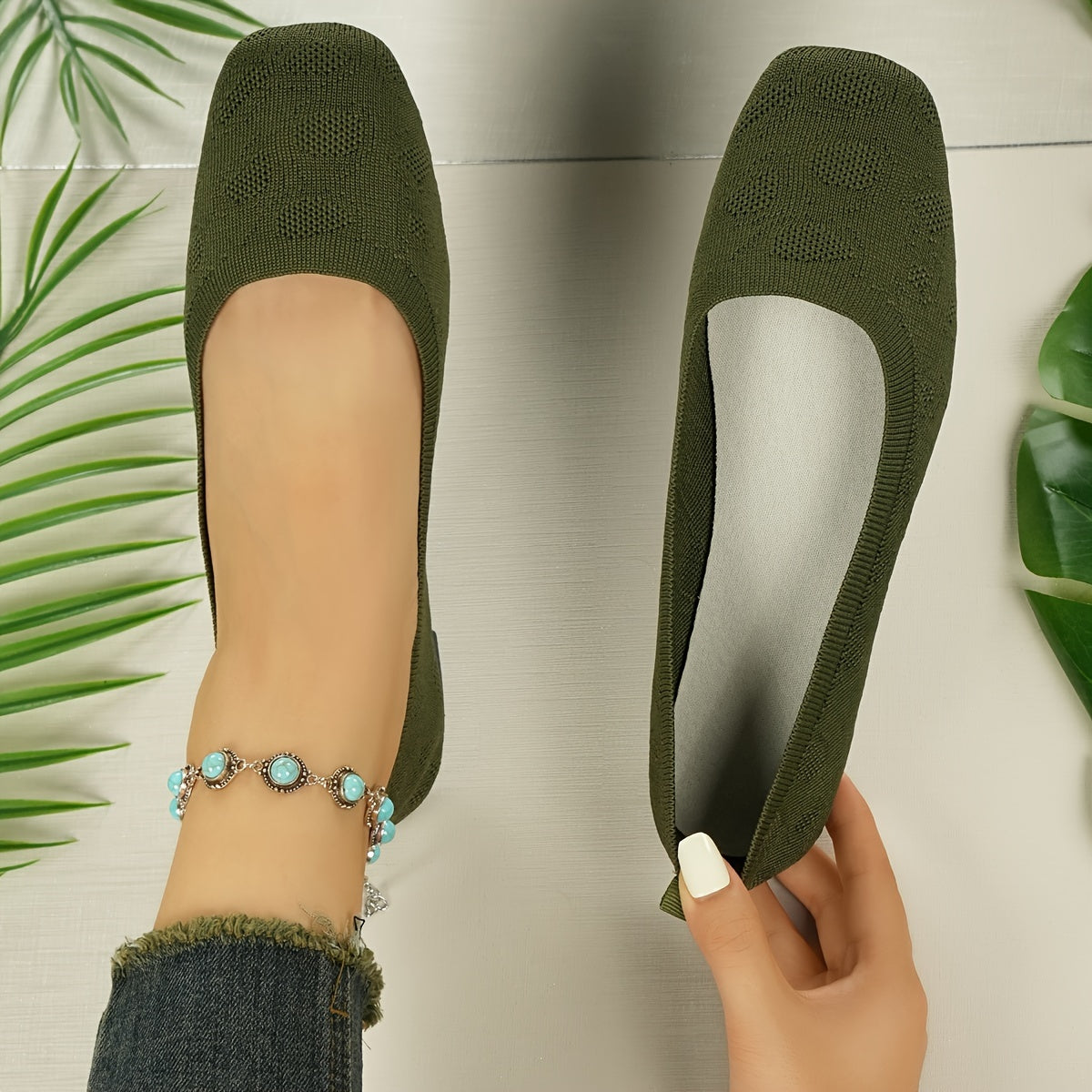 Women's Solid Color Knitted Flats with Lightweight Soft Sole for Daily Wear