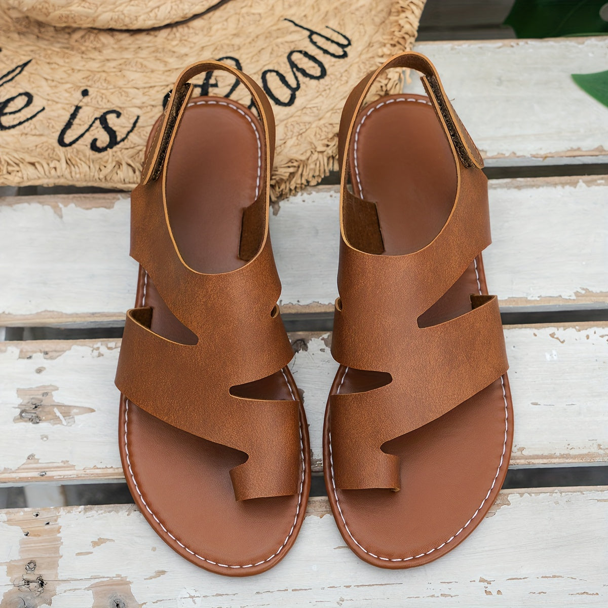 Women's Solid Color Slip-On Sandals with Soft Sole for Beach and Casual Wear