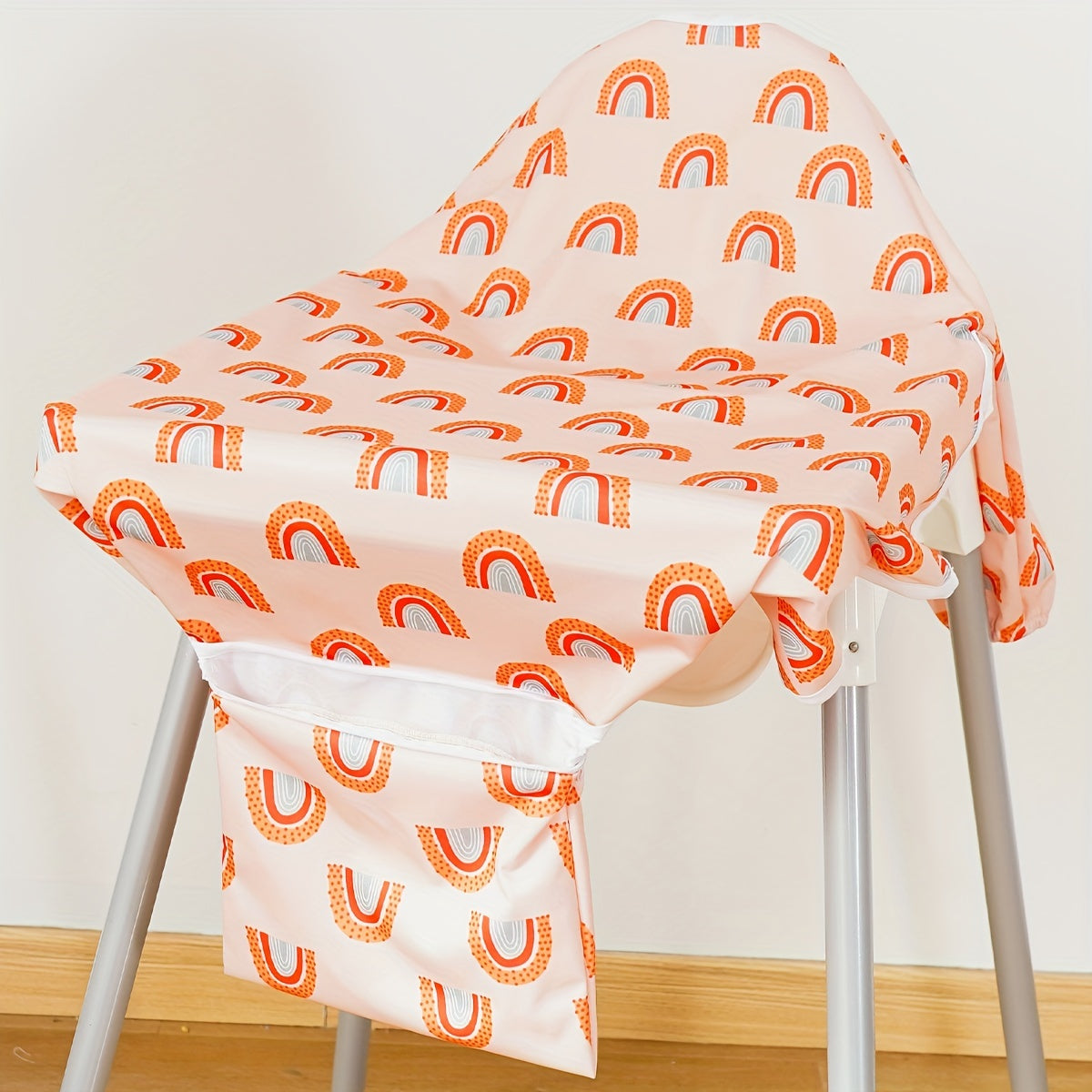 Chiroyli va suv o'tkazmaydigan 3-in-1 Oziq-ovqat stoli qopqog'i - Yuviladigan oziqlantirish bibi va bo'yash aproni bilan birga, Sehrli lenta yopilishi, Poliestir tolalaridan tayyorlangan, turli ranglarda.