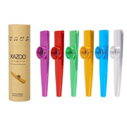 Yuqori sifatli metall kazoo, flüt trubkasi, uchta flüt membranasi va engil alyuminiy qotishmasidan tayyorlangan. Portativ va foydalanish uchun qulay, yangi boshlovchilar va tajribali foydalanuvchilar uchun mos.