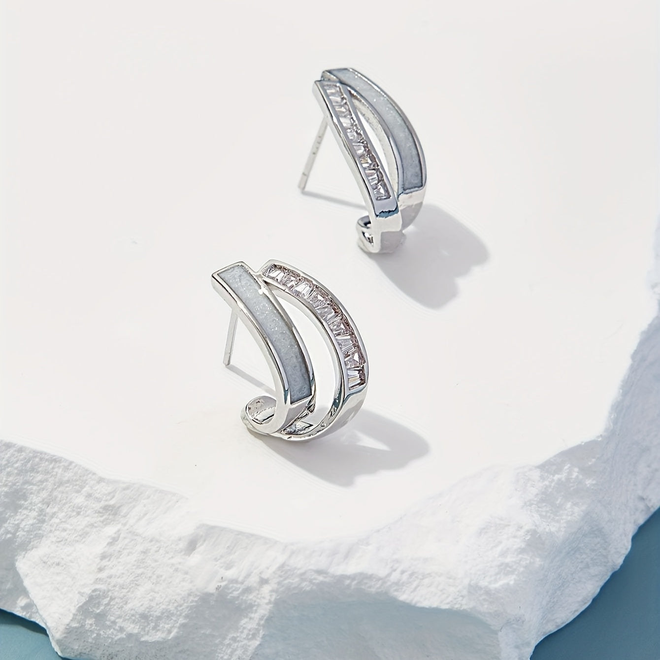 Ayollar uchun ikki qatlamli C-shaklidagi stud uzuklar, 18K oltin qoplangan kumush, zirkoniy