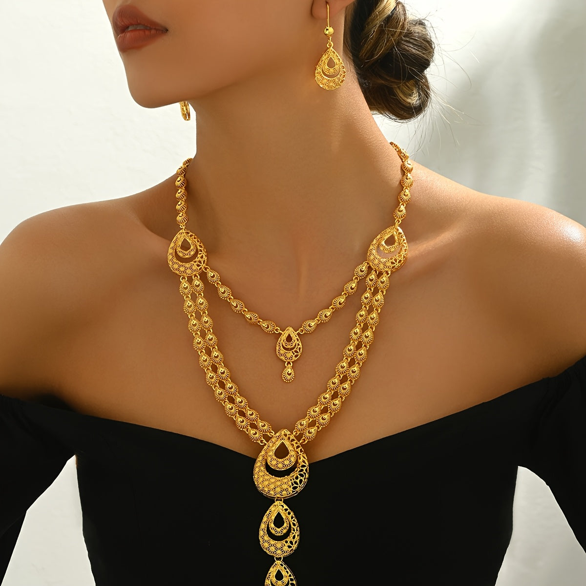 Vintage Waterdrop Necklace and Earrings Set Gold Alloy Wedding Jewelry