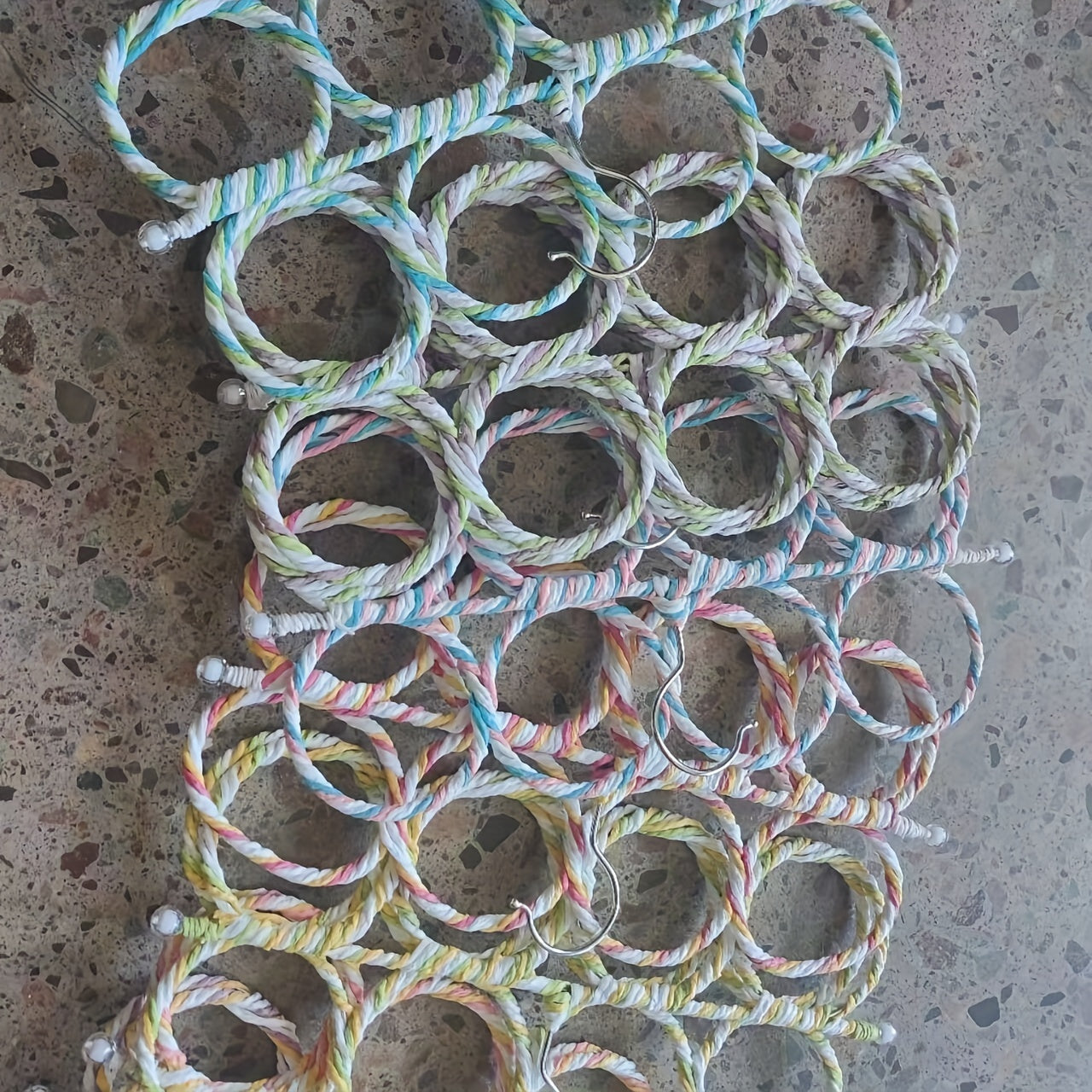 28/12-Ўқ металли шарф ташкилоти, жўнғор ва бошпўштақлар учун, жойни тежайди